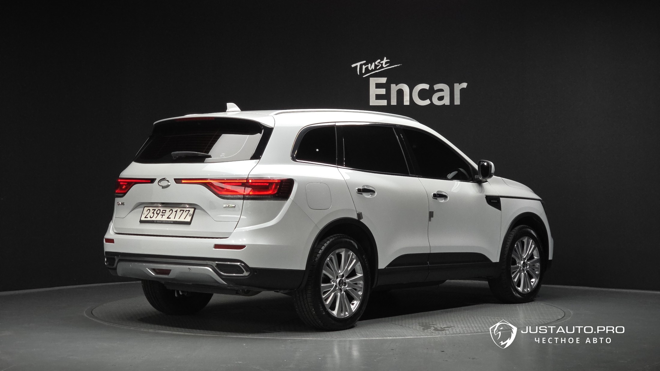 Автомобиль Renault-KoreaSamsung QM6