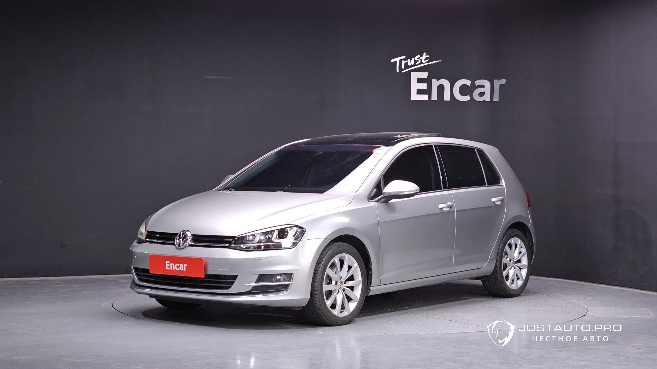 Автомобиль Volkswagen Golf