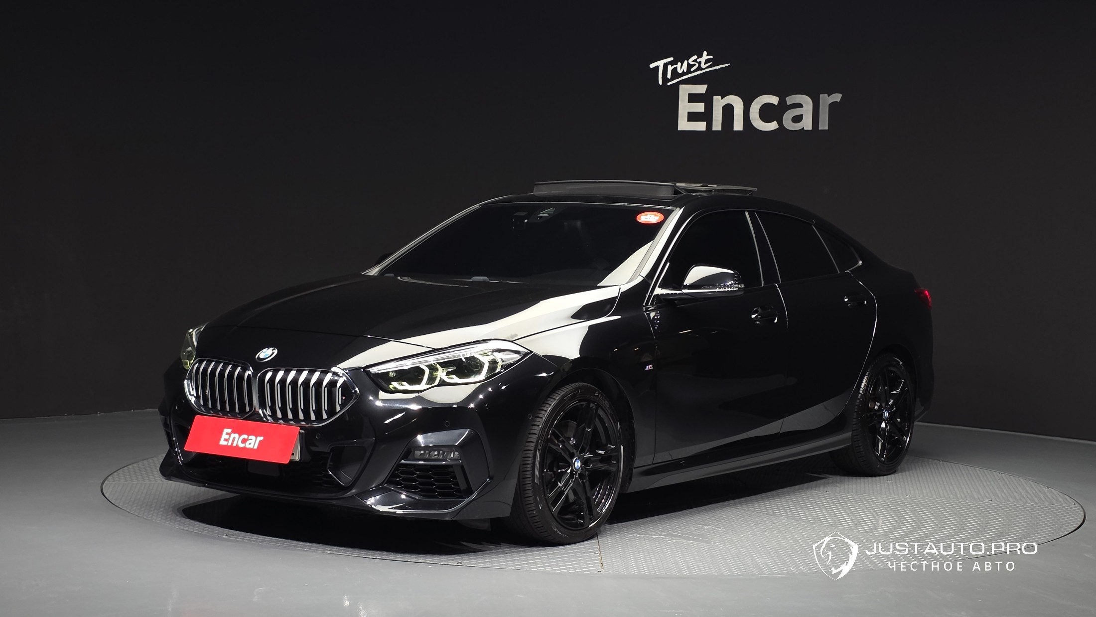 Автомобиль BMW 2-Series