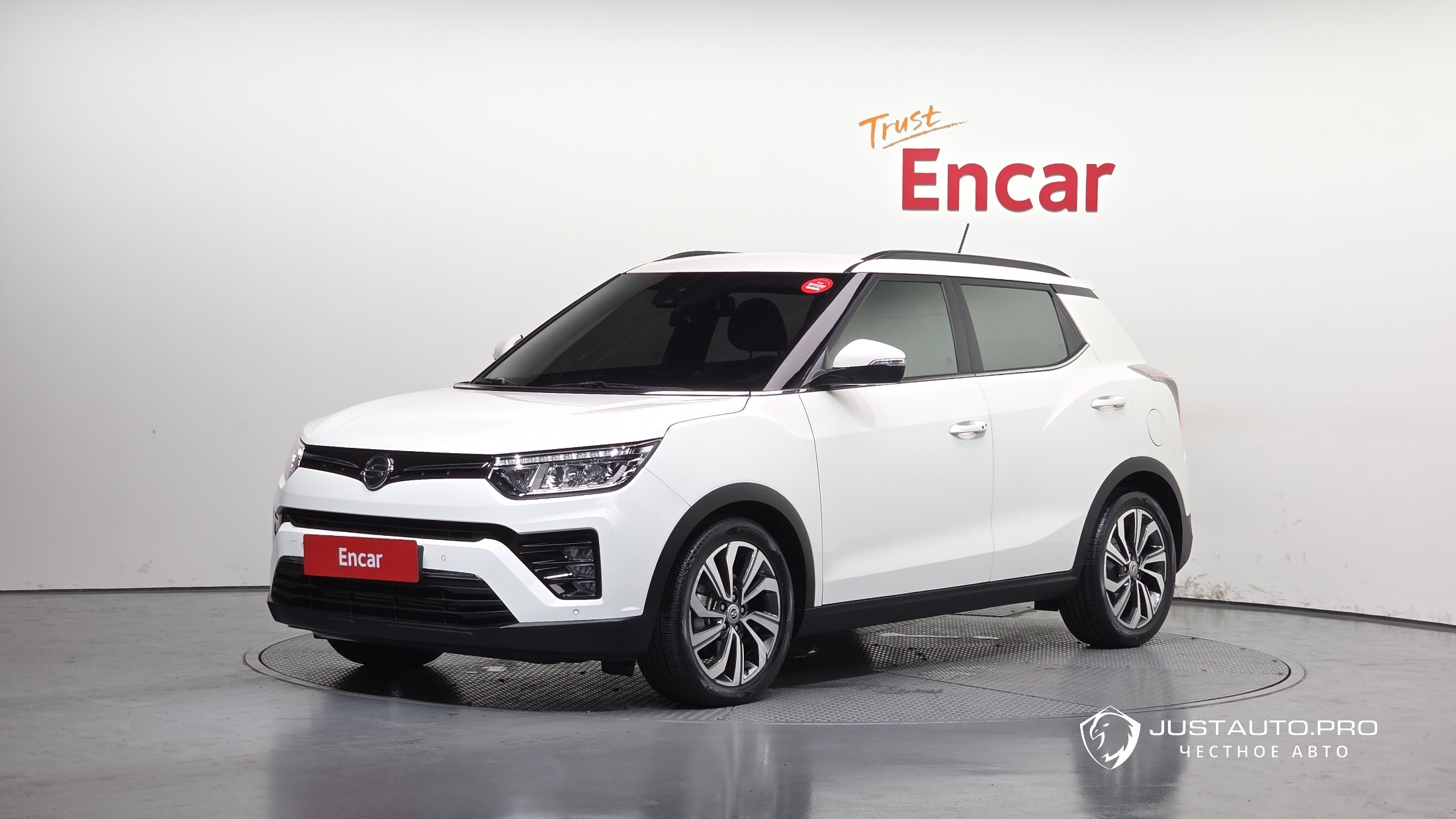 Автомобиль KG_Mobility_Ssangyong TIBOLI