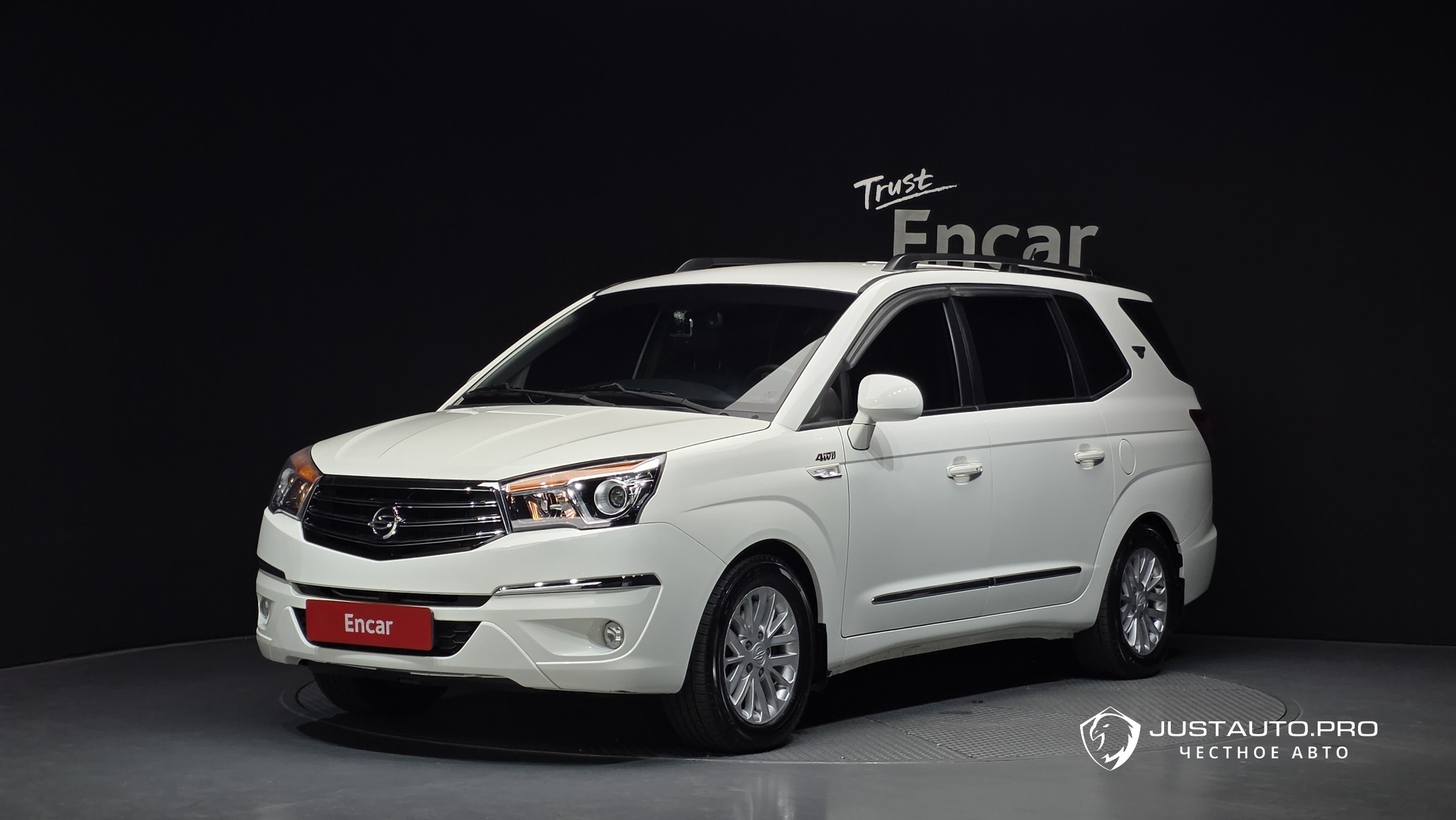 Автомобиль KG_Mobility_Ssangyong KORANDO