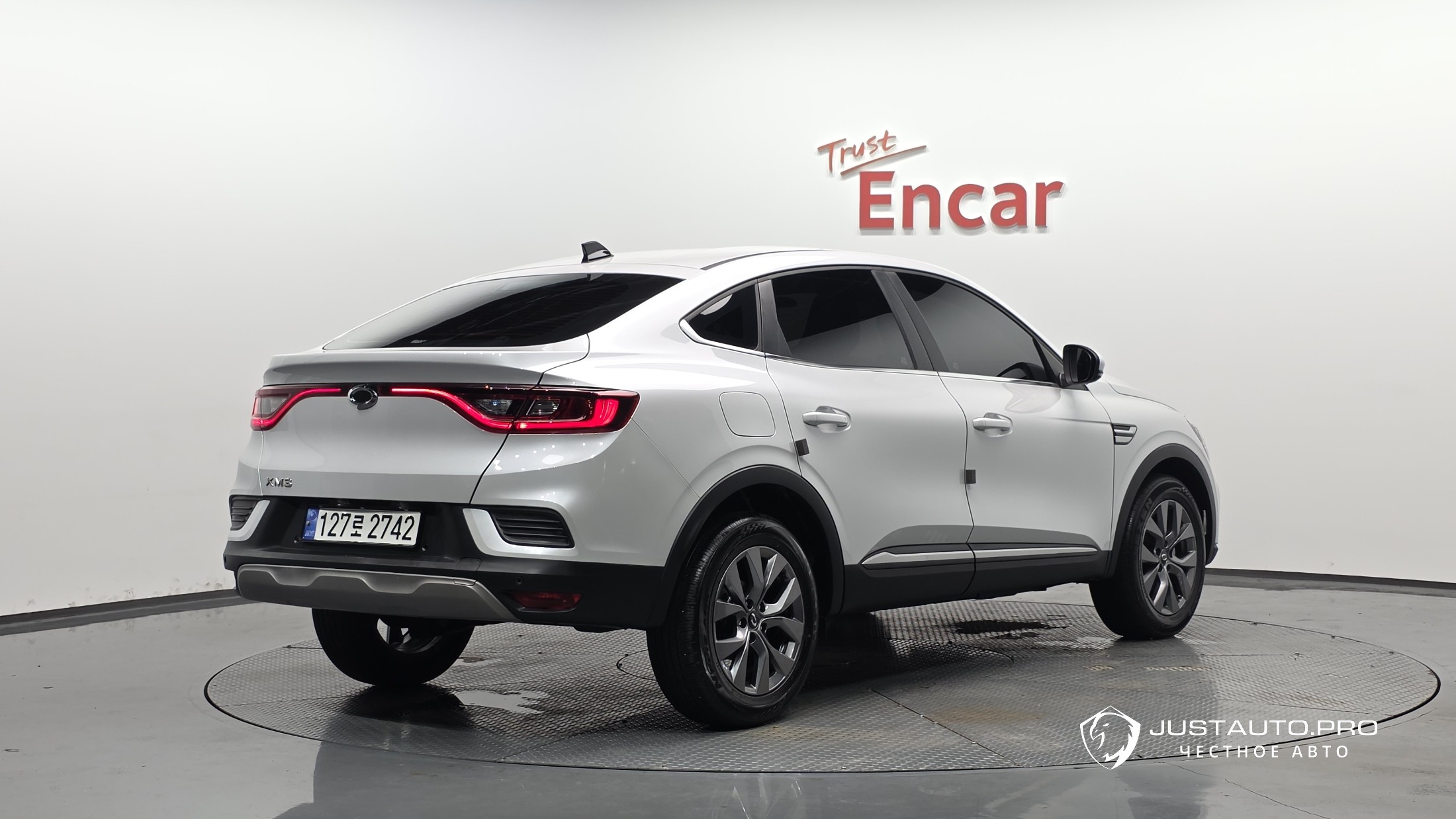 Автомобиль Renault-KoreaSamsung XM3