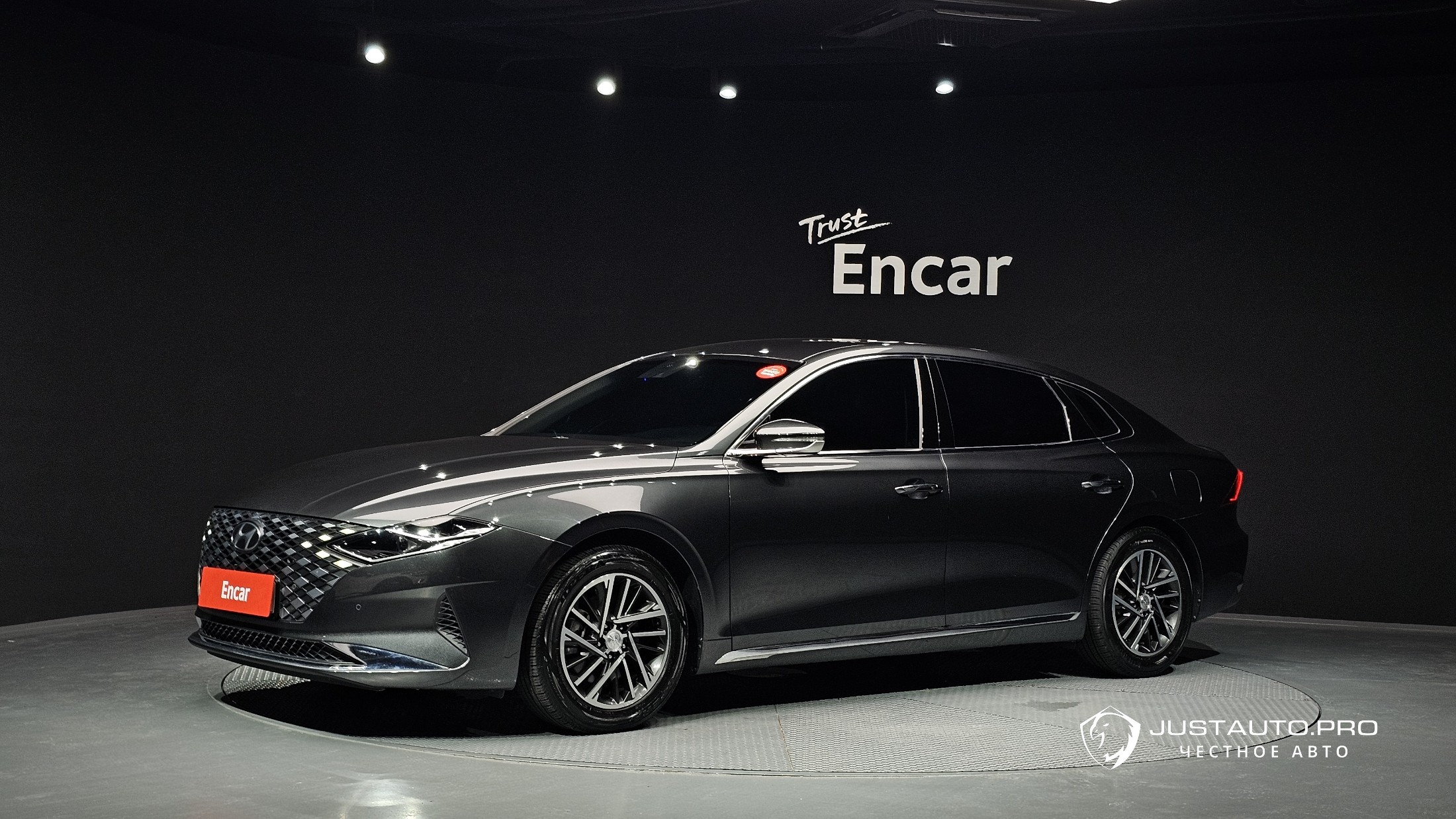 Автомобиль Hyundai Grandeur