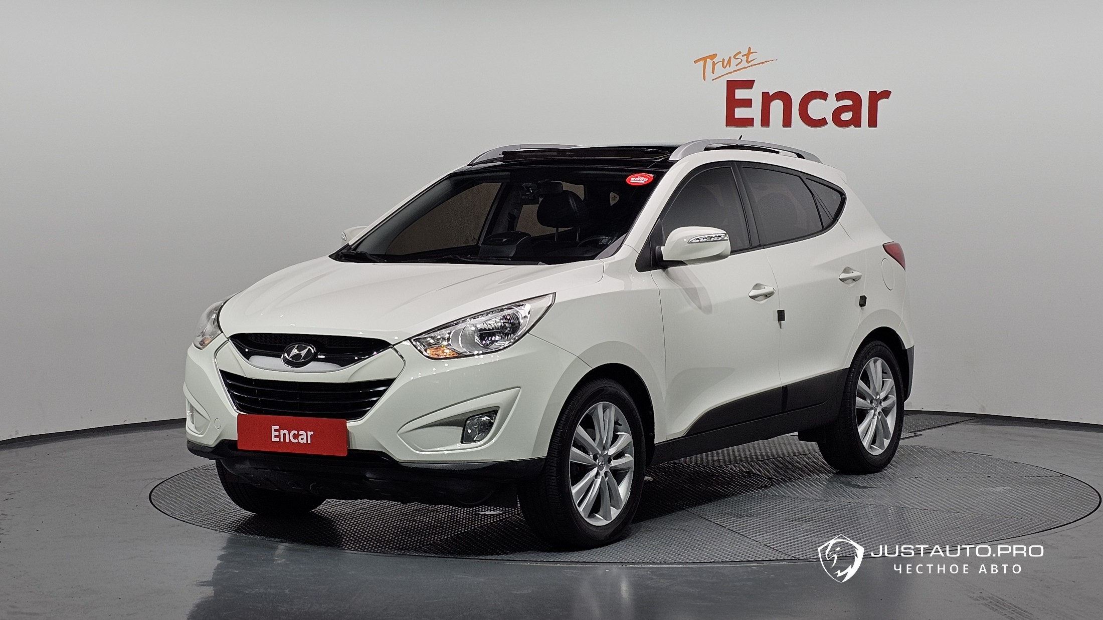 Автомобиль Hyundai Tucson