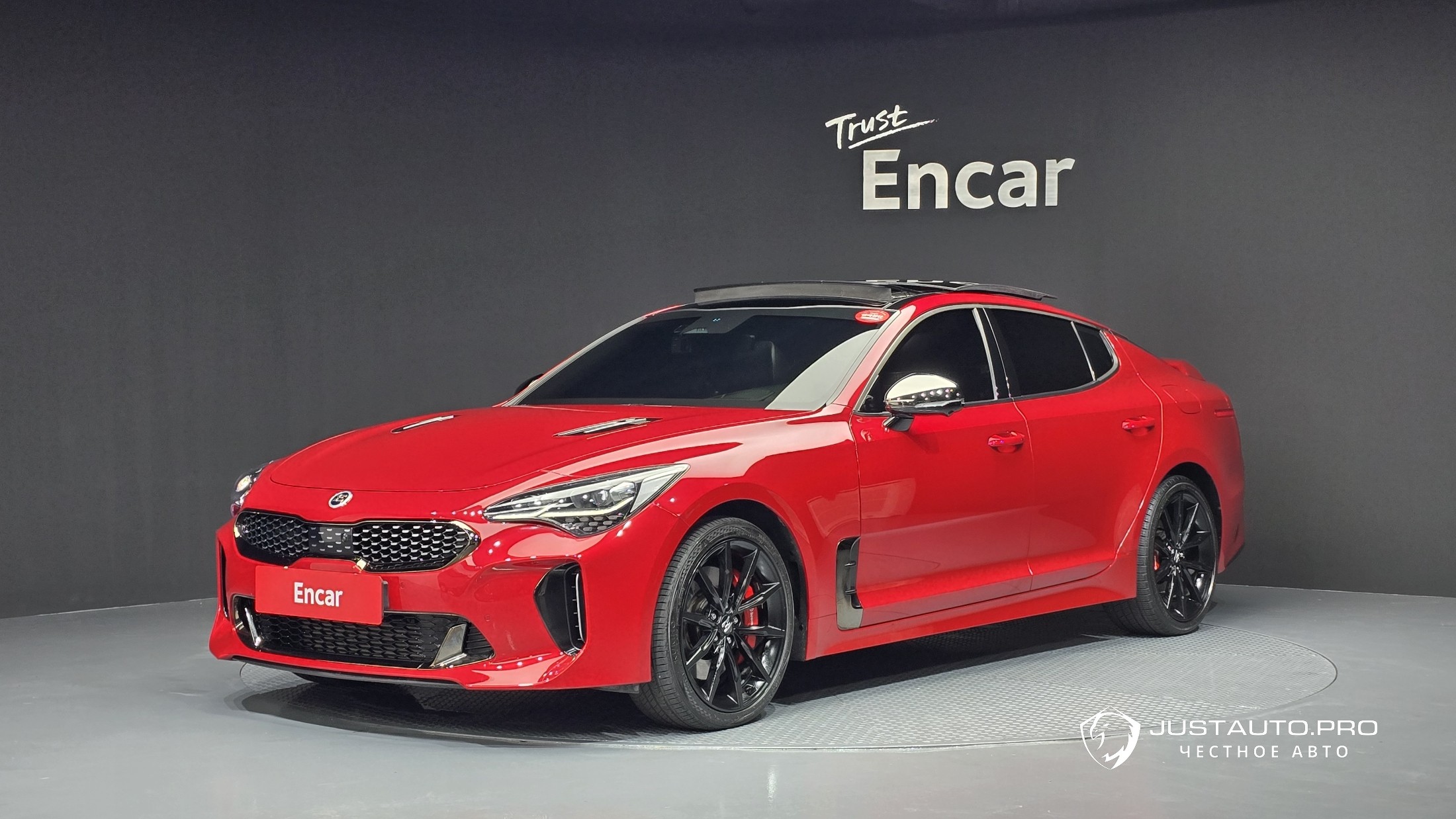 Автомобиль Kia Stinger