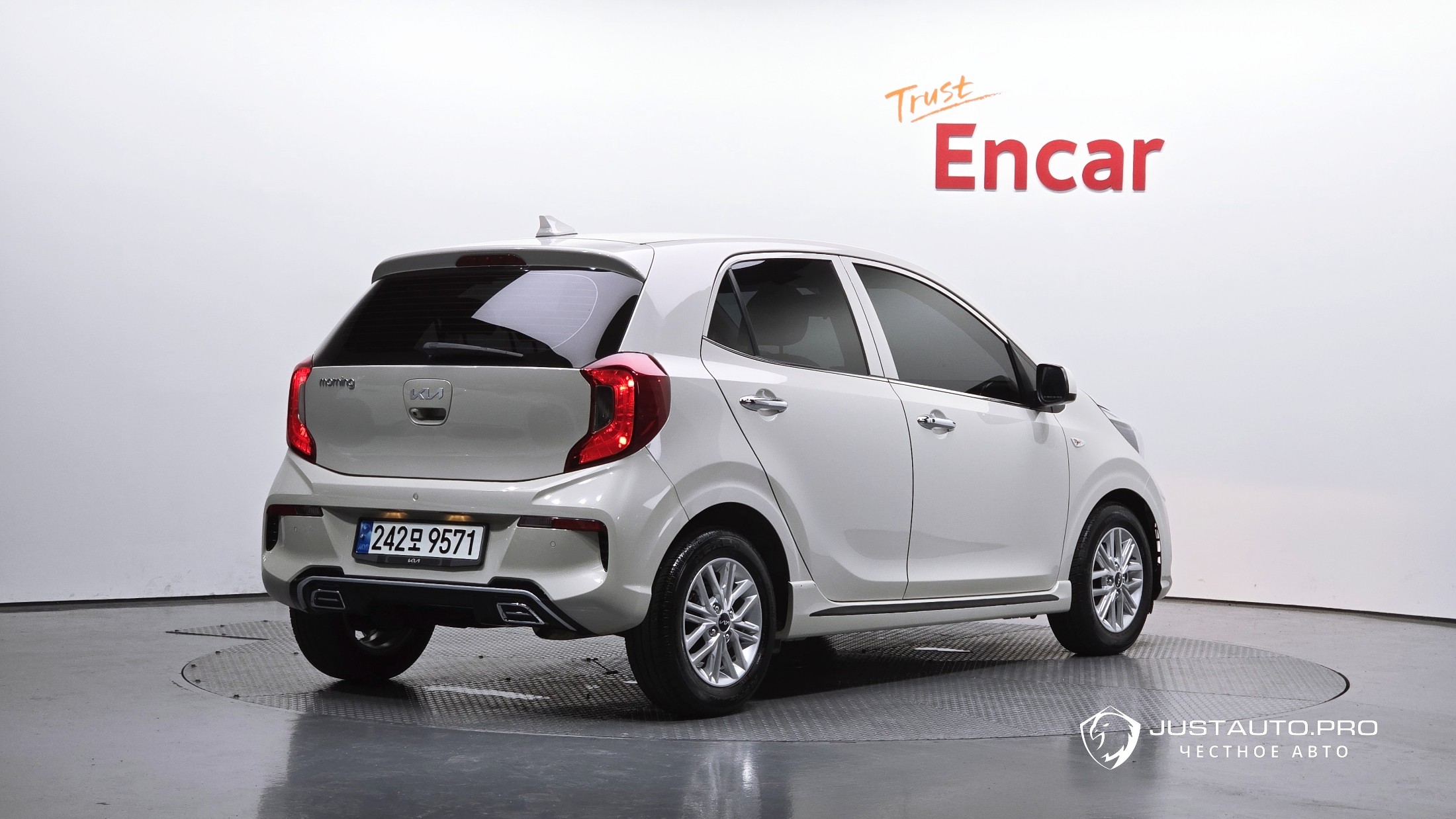 Автомобиль Kia morning