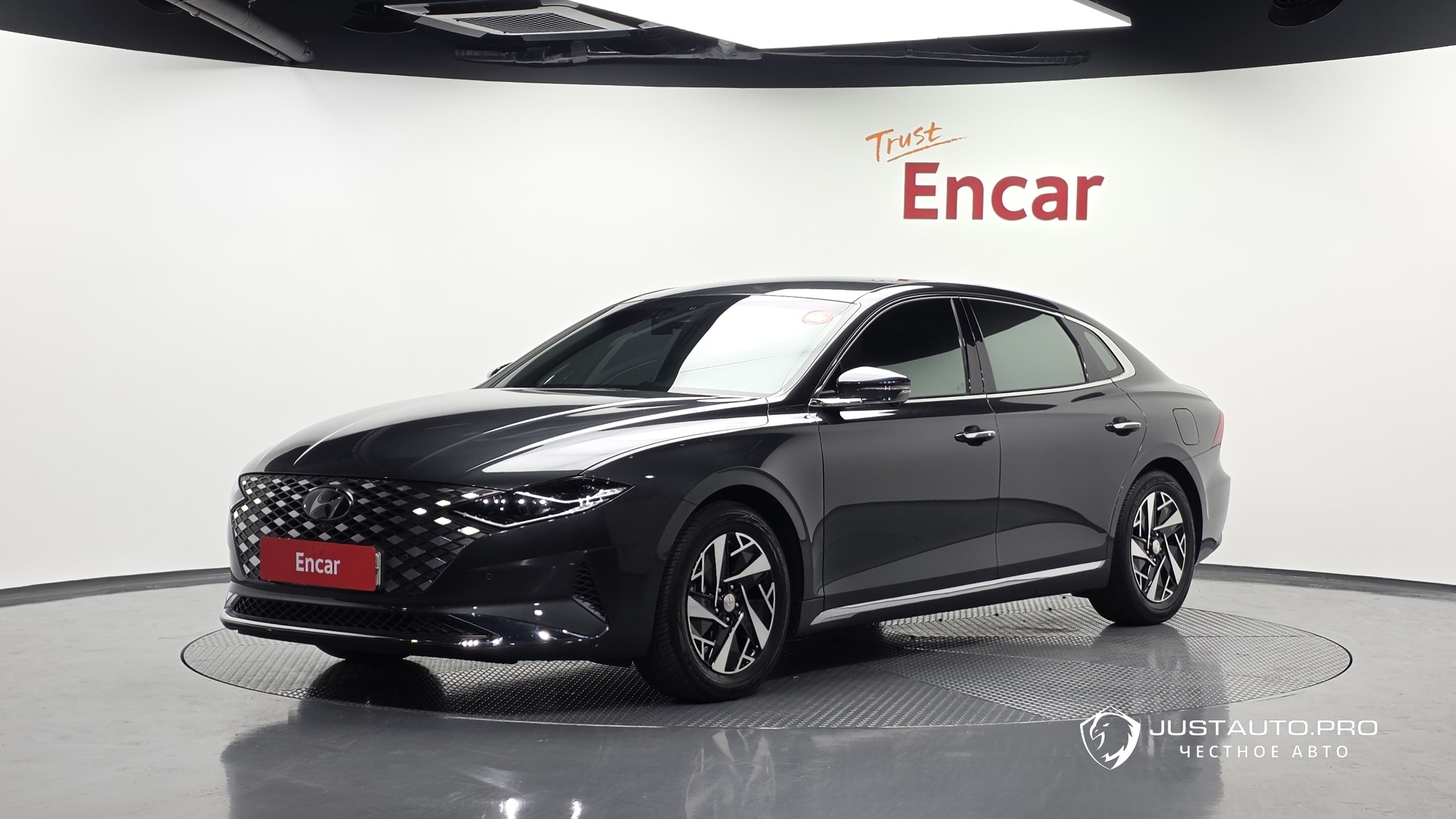 Автомобиль Hyundai Grandeur