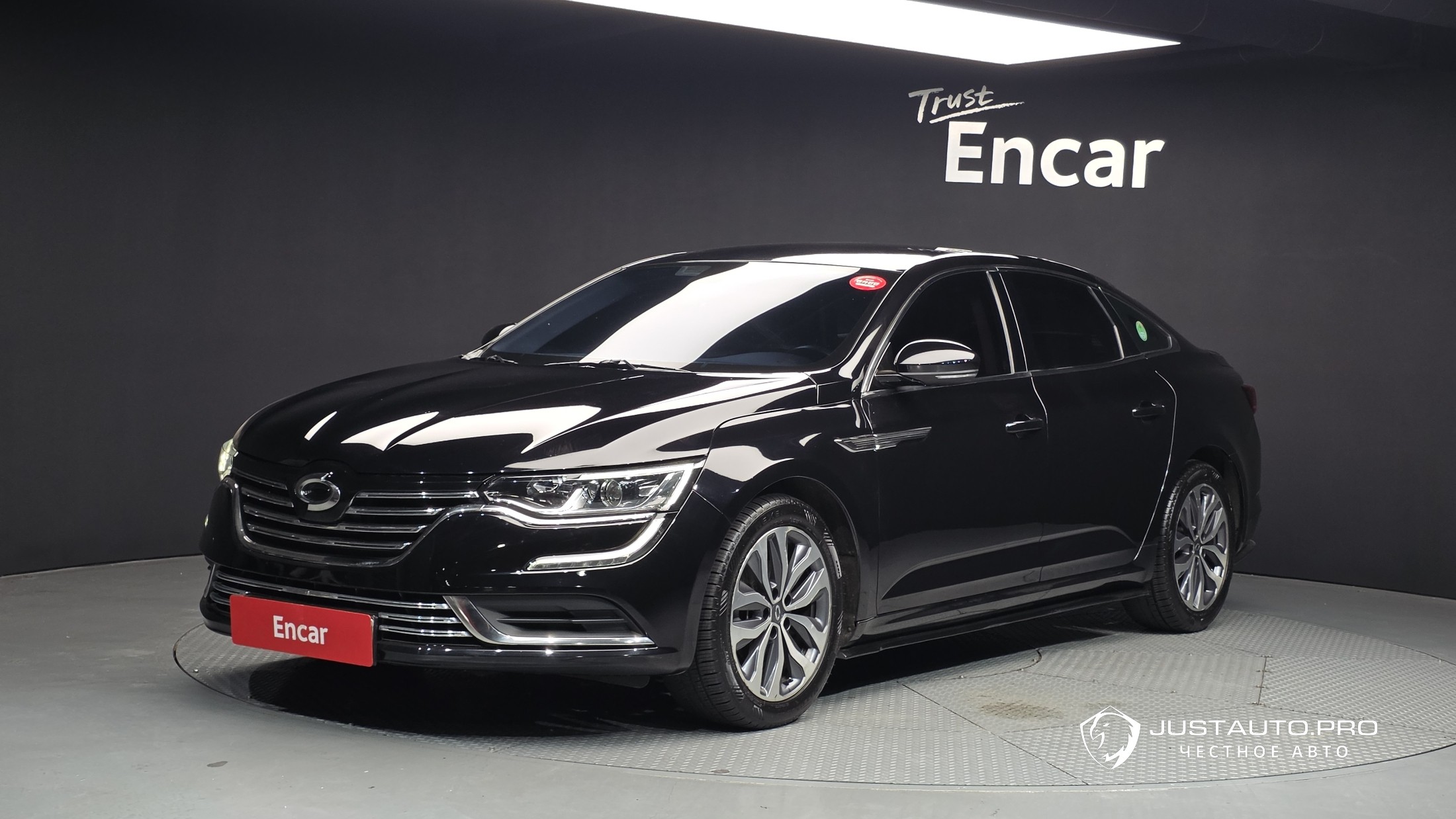 Автомобиль Renault-KoreaSamsung SM6