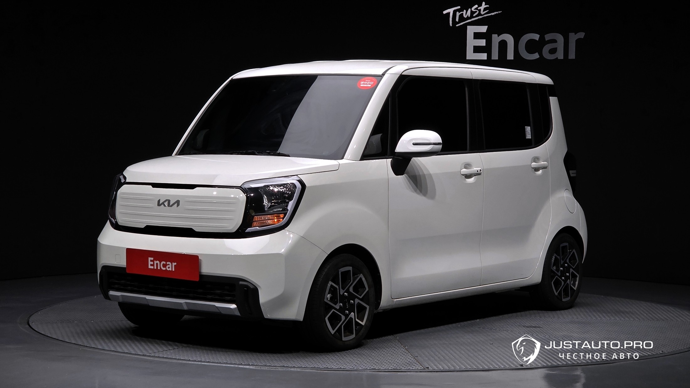 Автомобиль Kia RAY