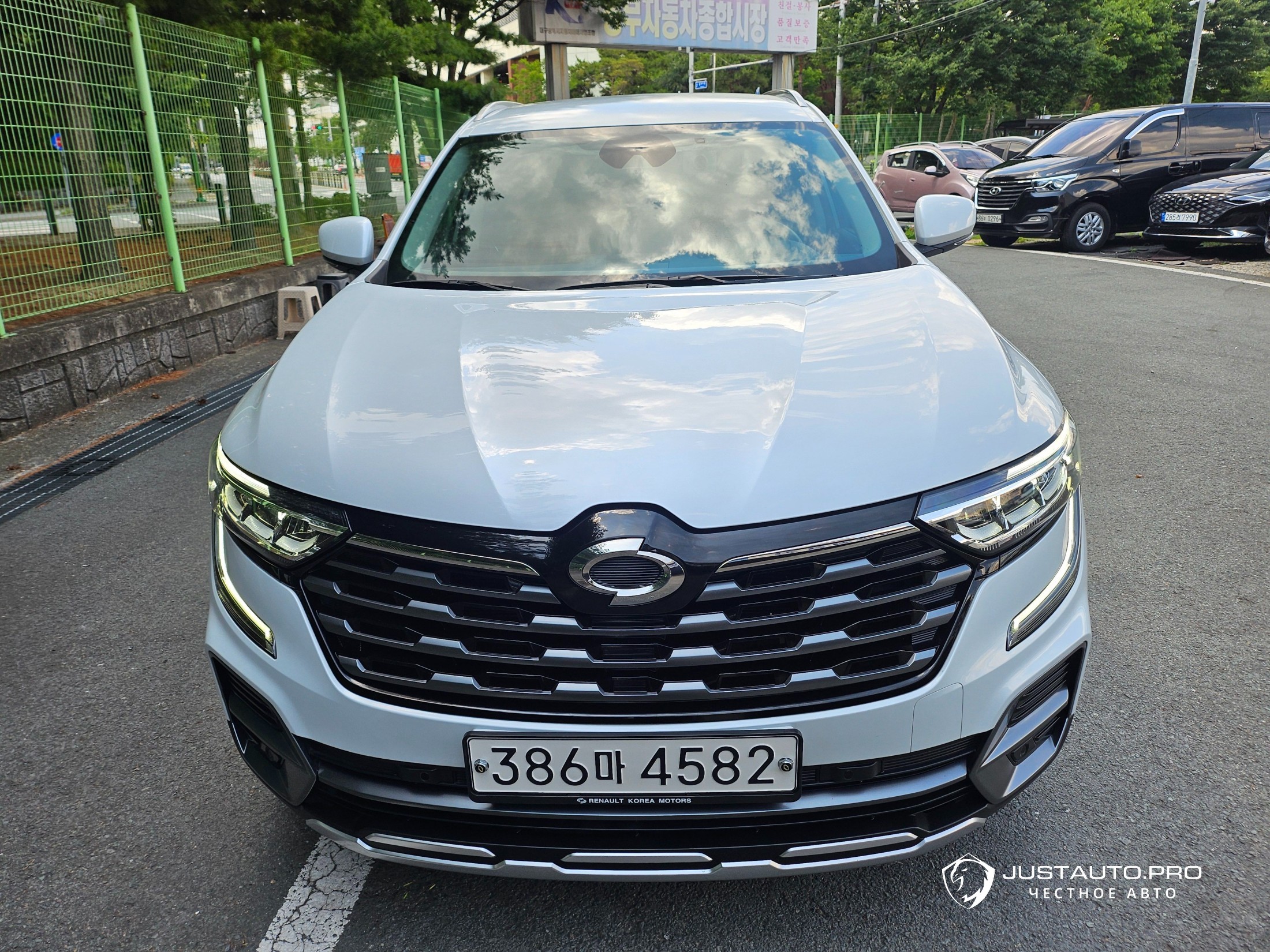 Автомобиль Renault-KoreaSamsung QM6
