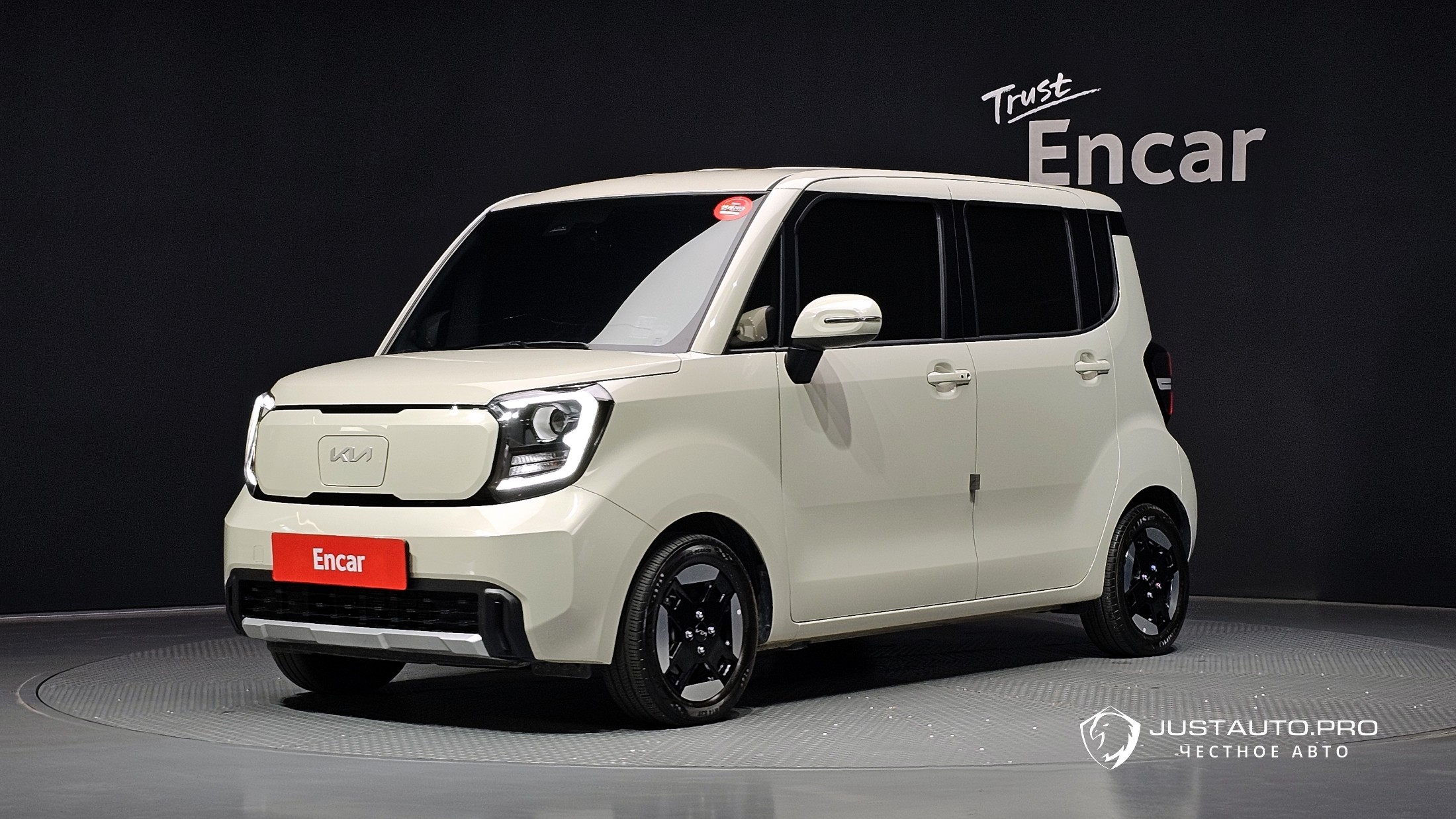 Автомобиль Kia RAY