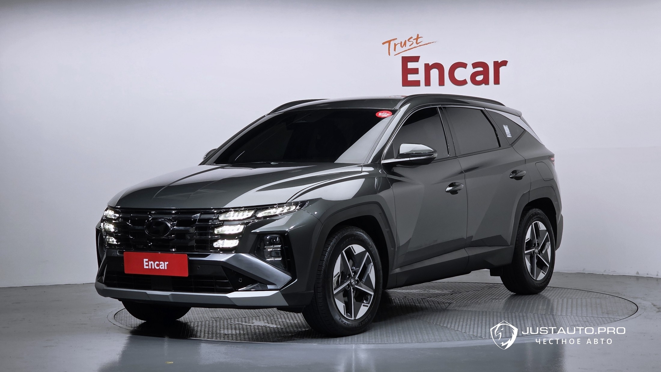 Автомобиль Hyundai Tucson