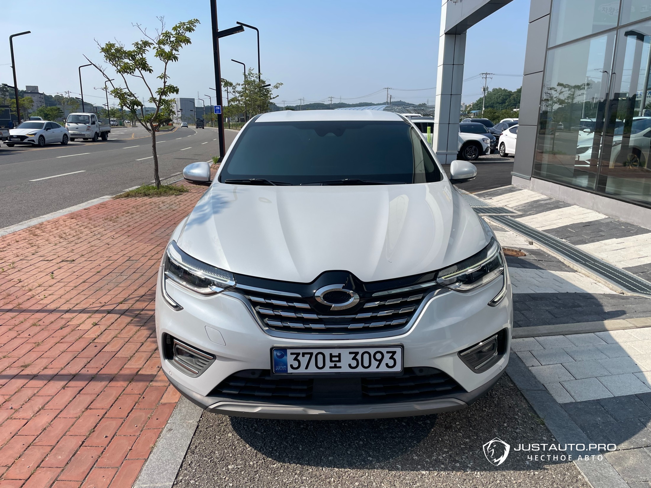 Автомобиль Renault-KoreaSamsung XM3