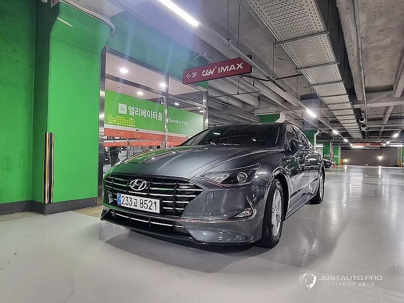 Автомобиль Hyundai Sonata