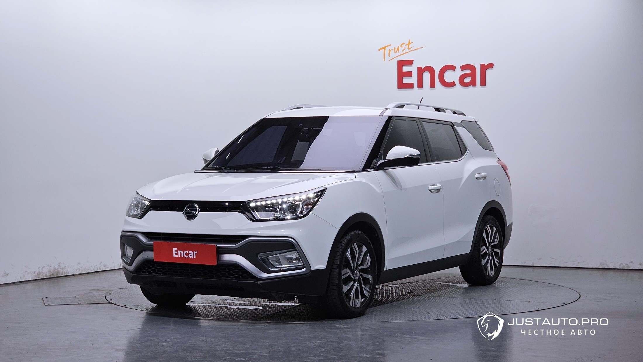Автомобиль KG_Mobility_Ssangyong TIBOLI
