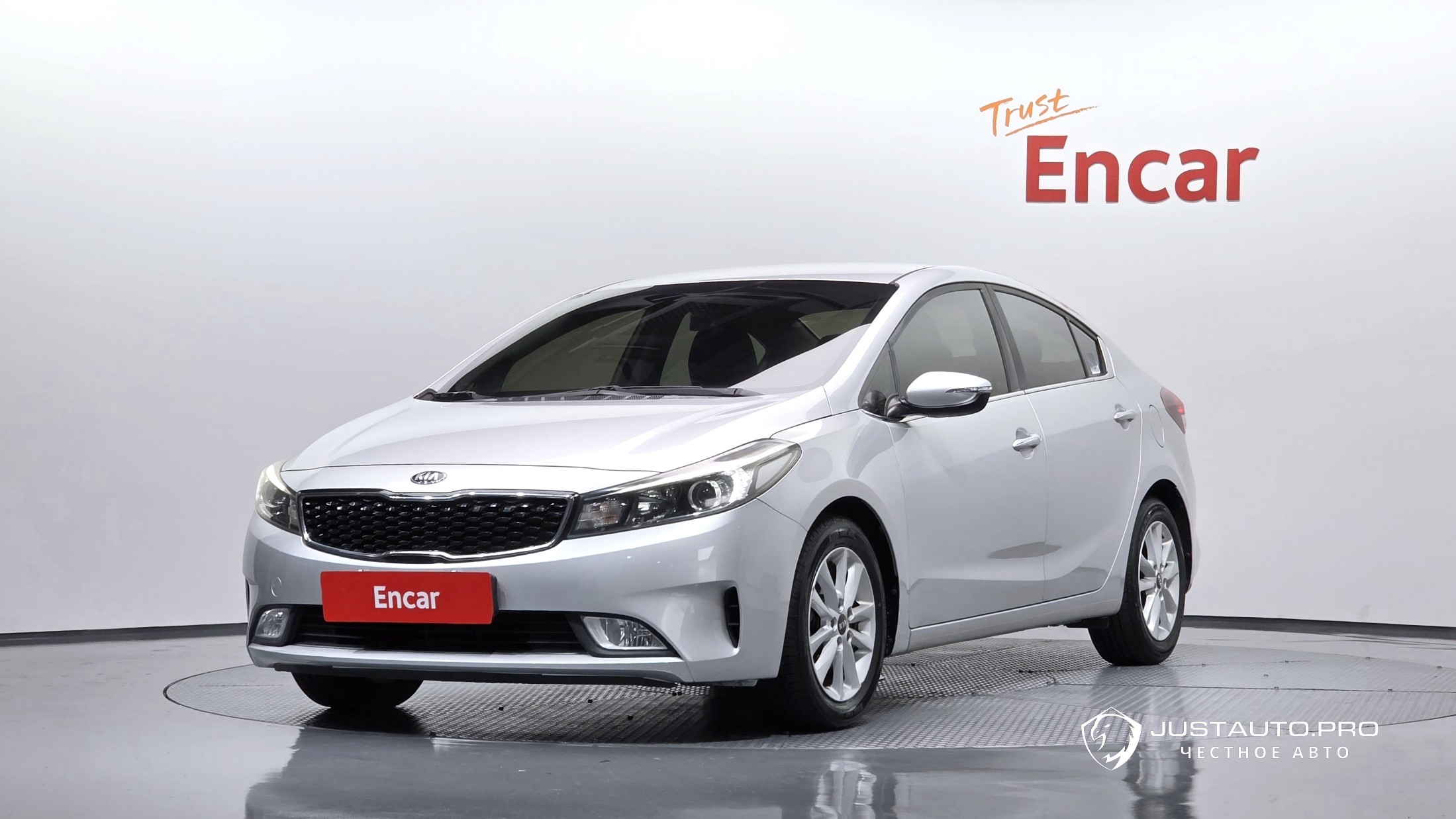 Автомобиль Kia K3