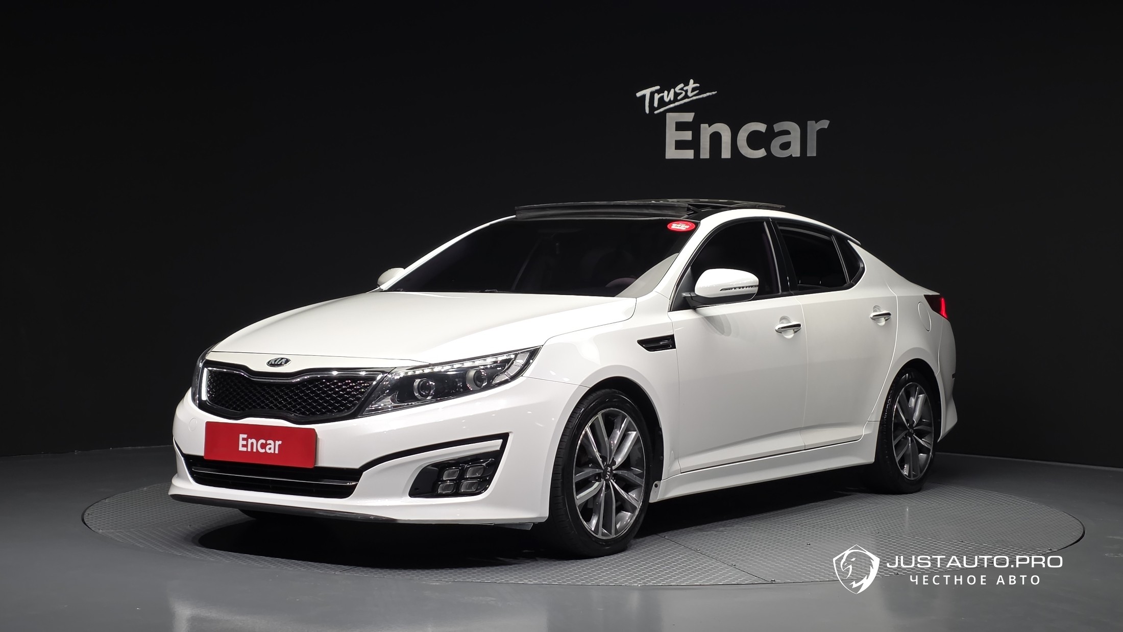 Автомобиль Kia K5