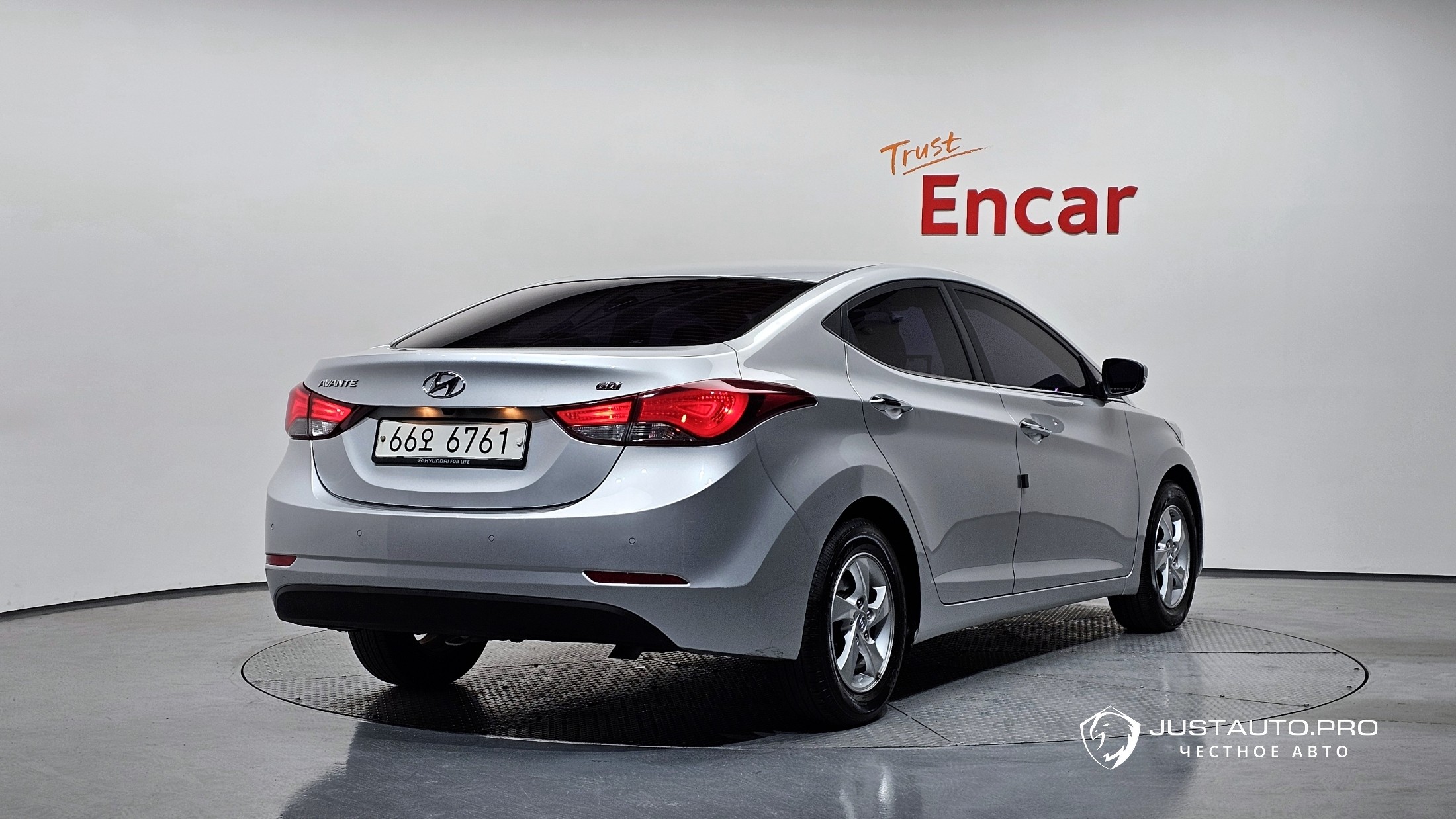 Автомобиль Hyundai AVANTE