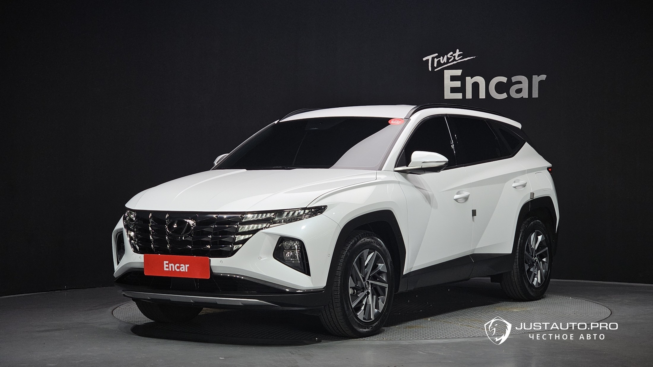 Автомобиль Hyundai Tucson