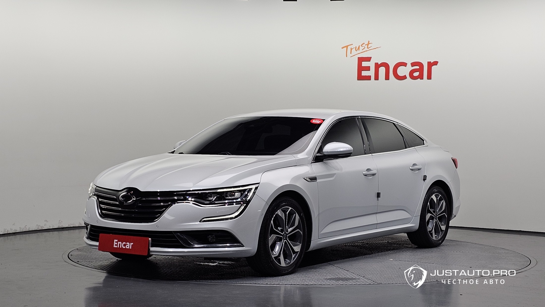 Автомобиль Renault-KoreaSamsung SM6