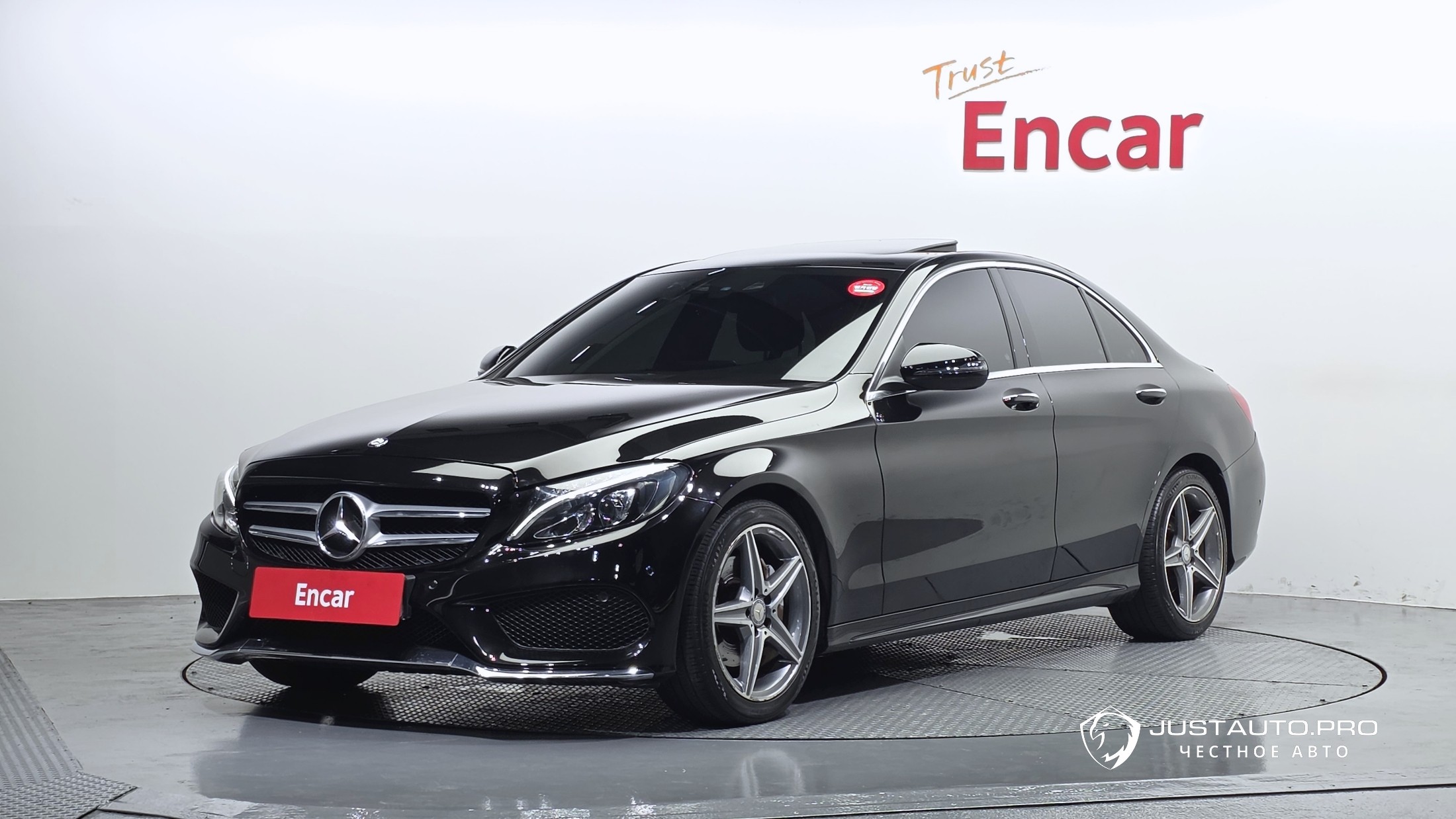 Автомобиль Mercedes-Benz C-Class