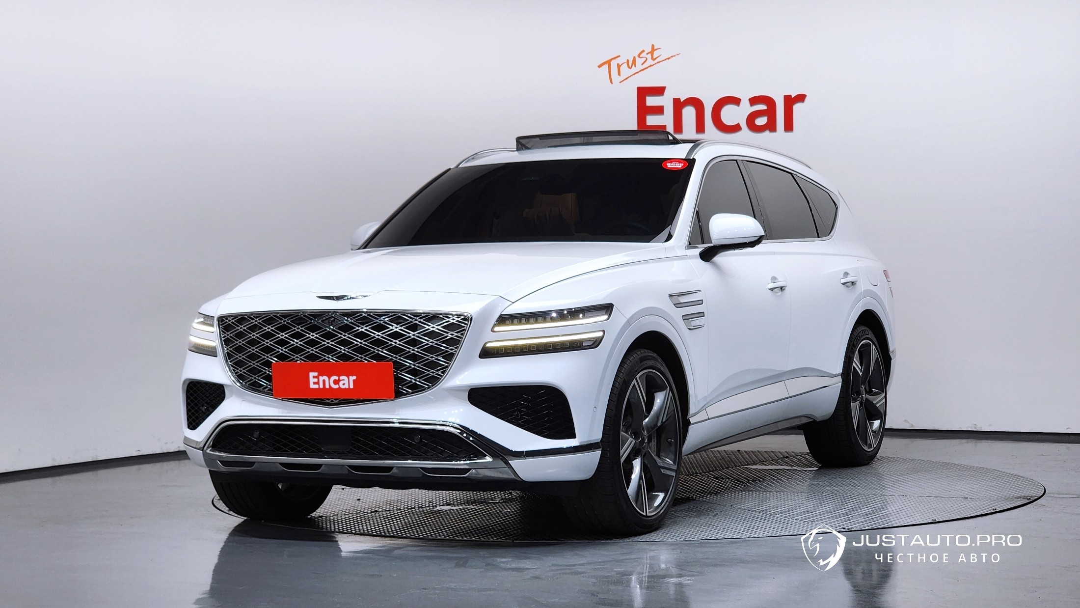 Автомобиль Genesis GV80