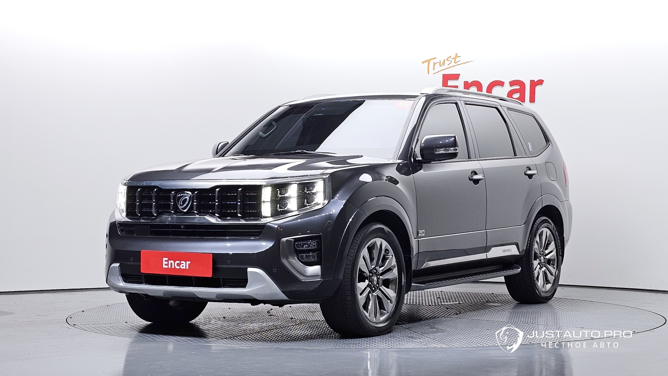 Автомобиль Kia Mohave