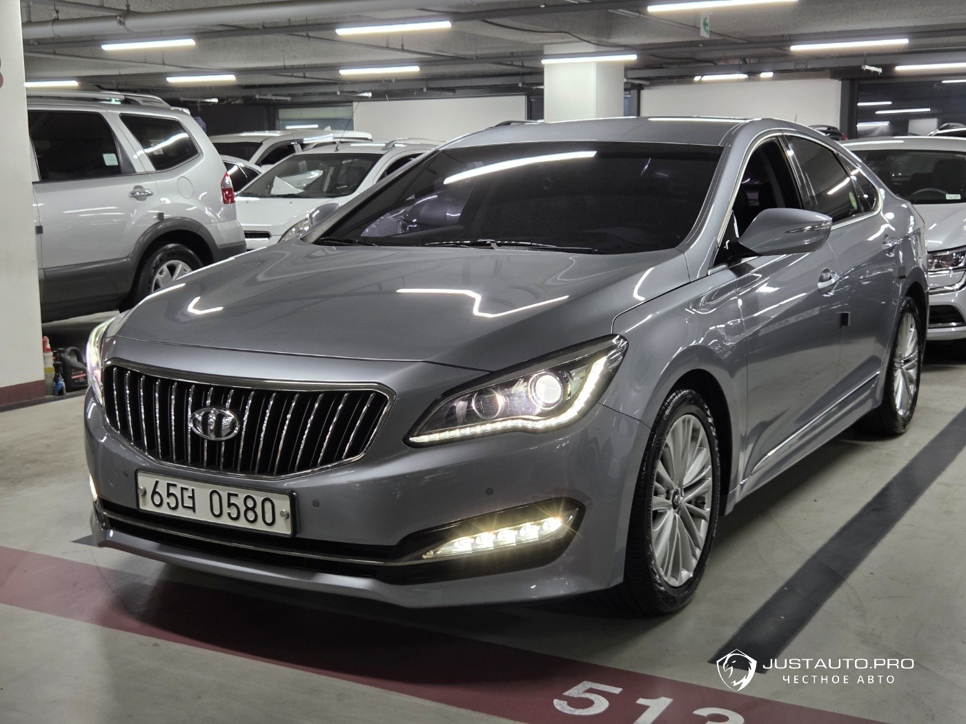 Автомобиль Hyundai Aslan