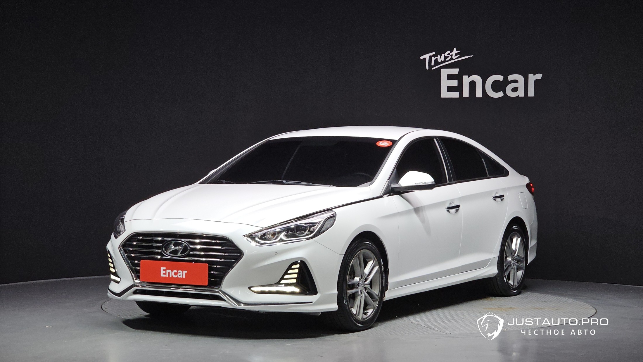 Автомобиль Hyundai Sonata