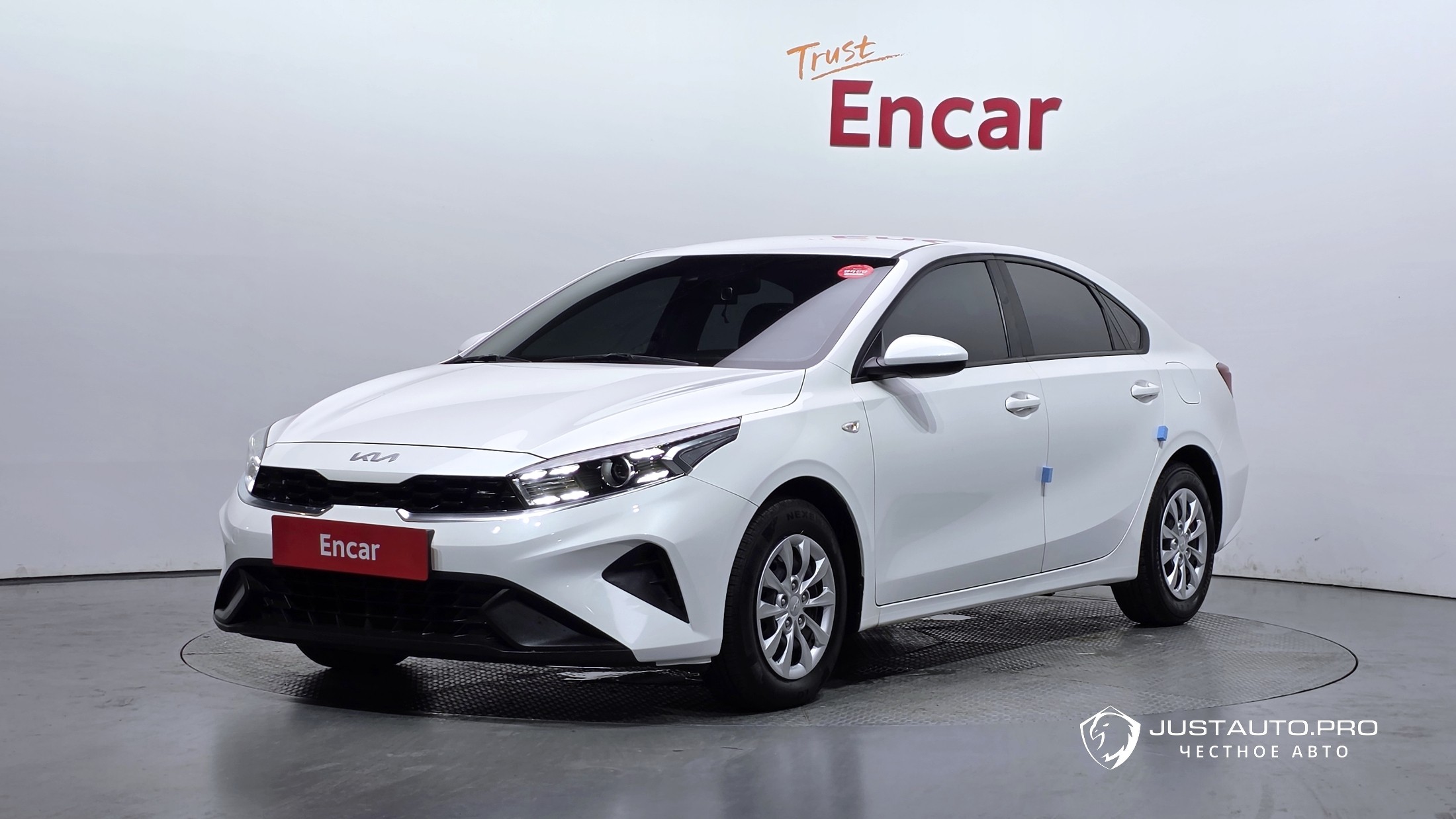 Автомобиль Kia K3