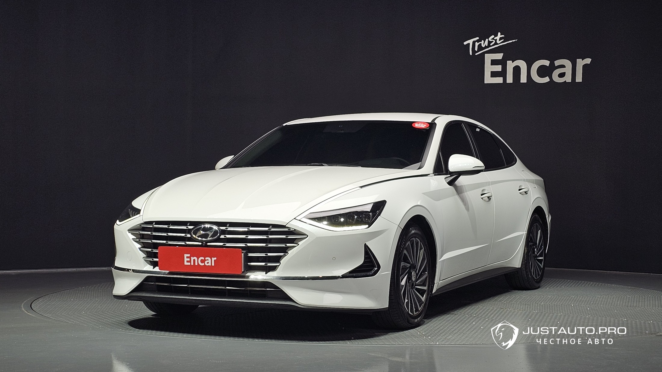 Автомобиль Hyundai Sonata