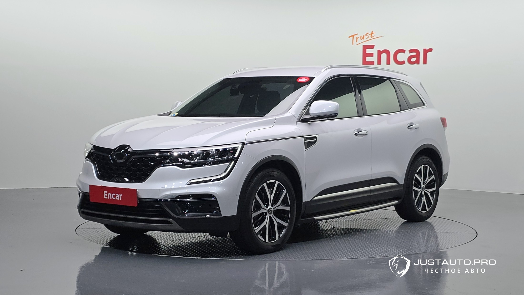 Автомобиль Renault-KoreaSamsung QM6