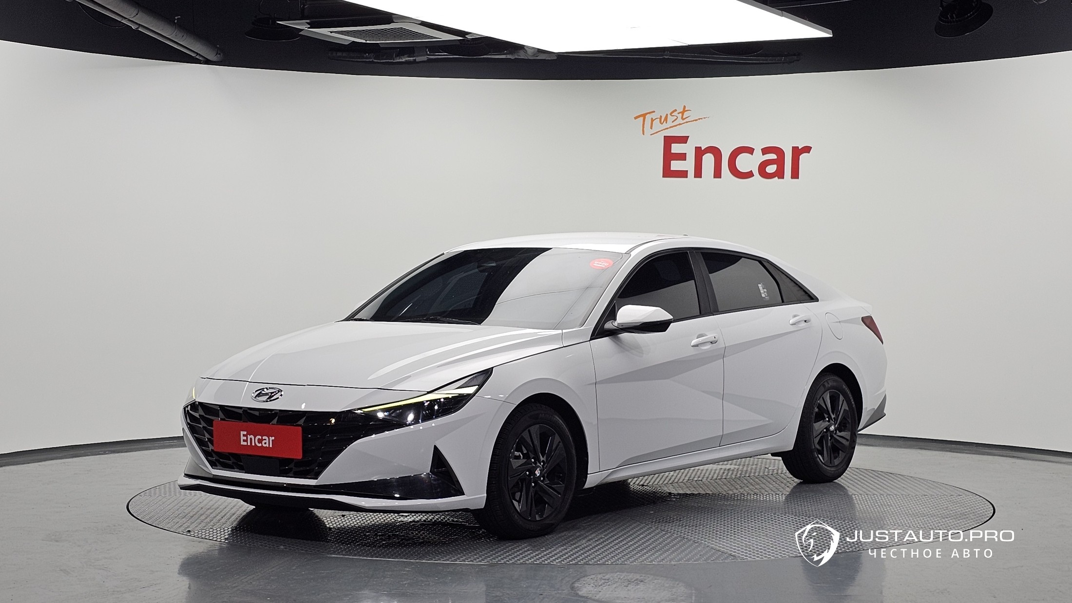 Автомобиль Hyundai AVANTE
