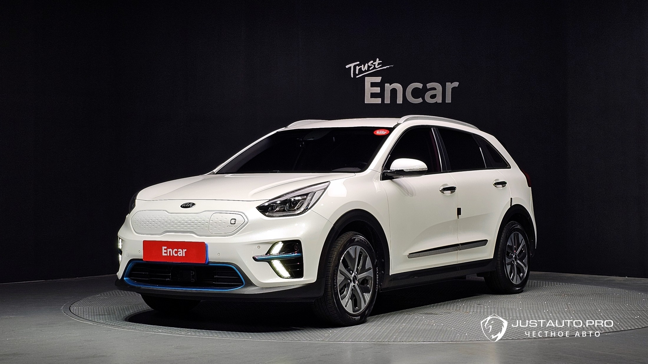 Автомобиль Kia Niro