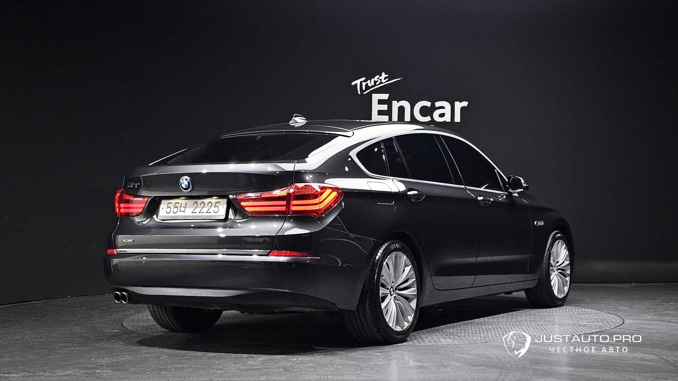 Автомобиль BMW Gran Turismo