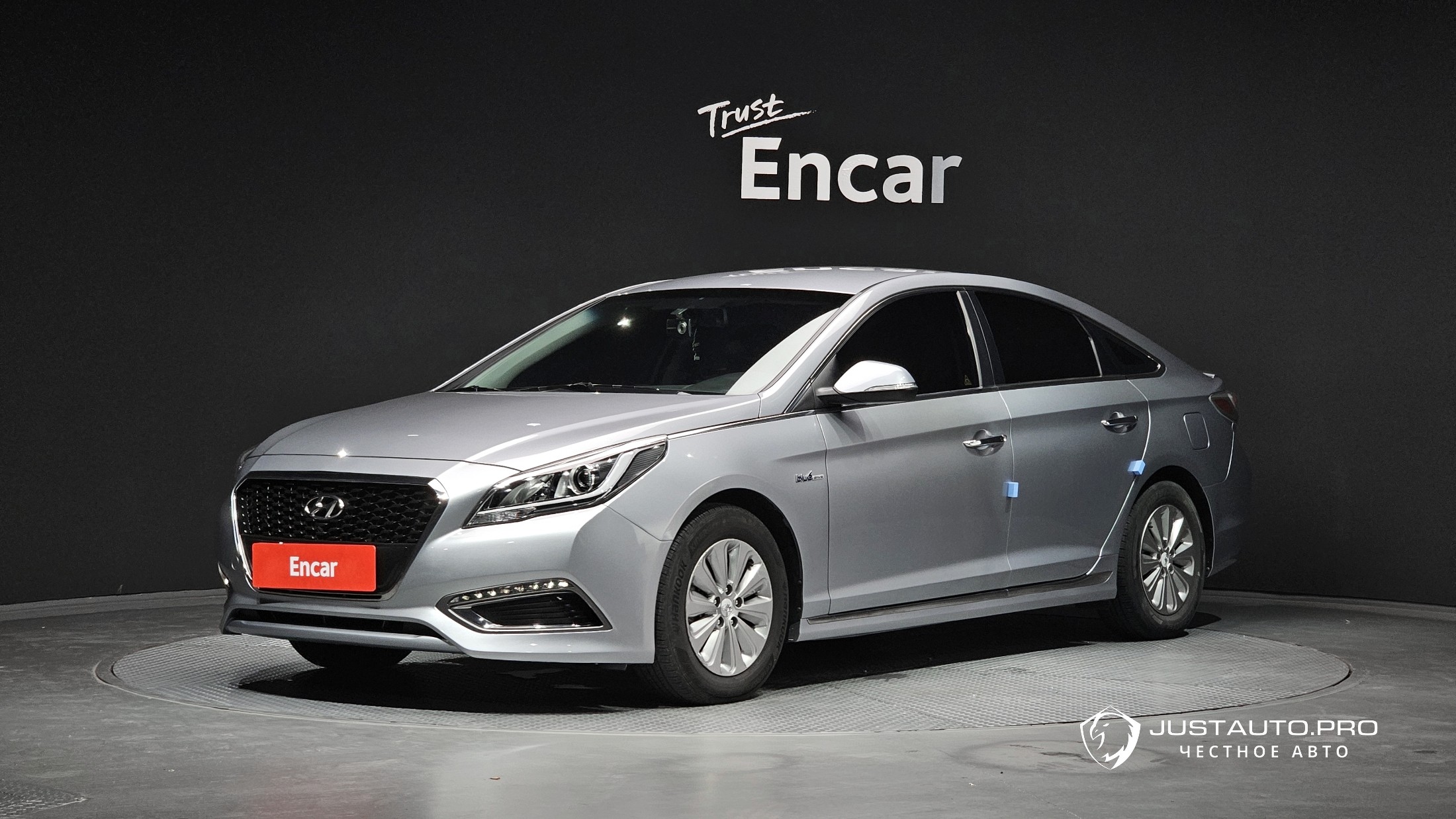 Автомобиль Hyundai Sonata