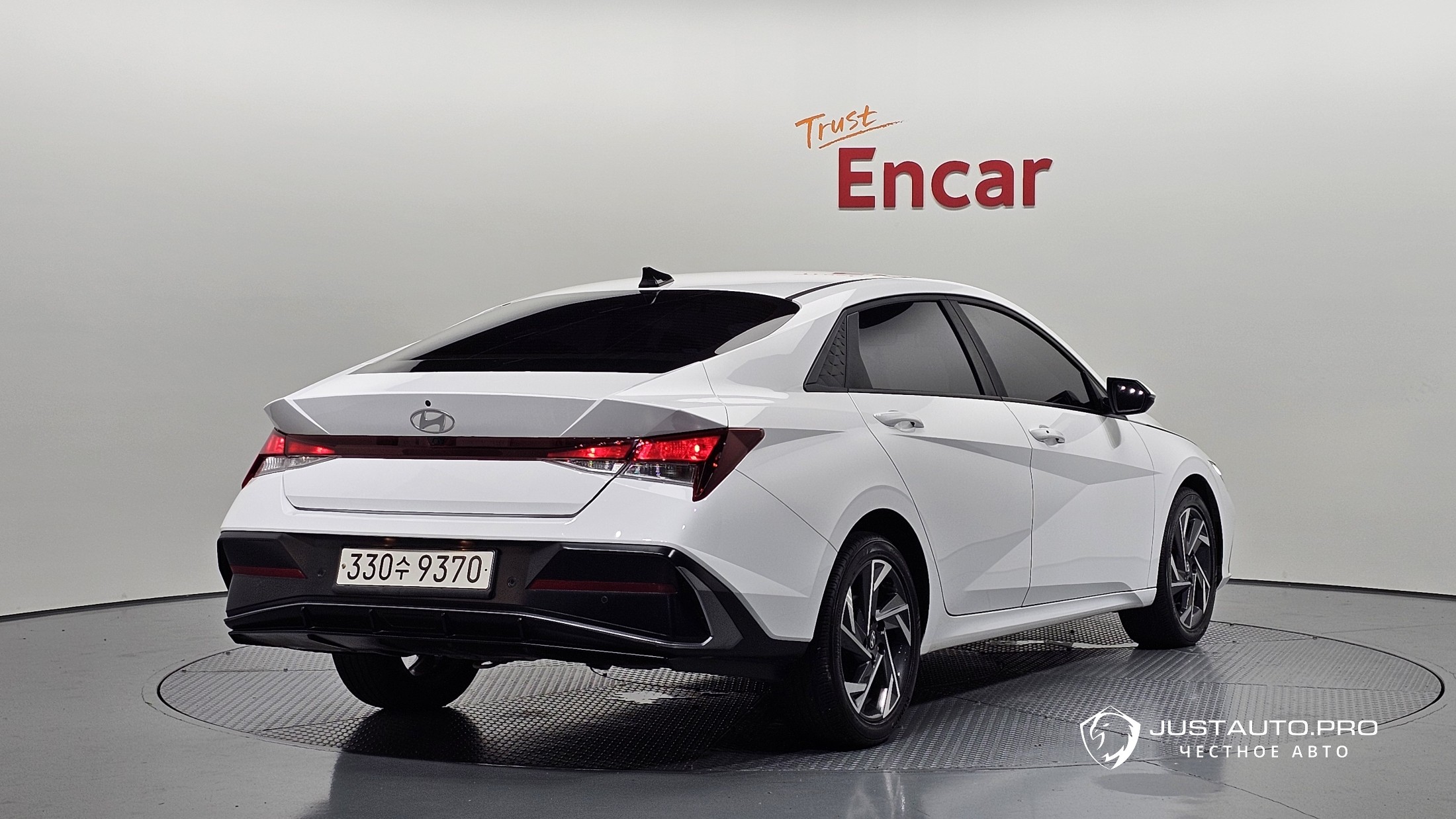 Автомобиль Hyundai AVANTE