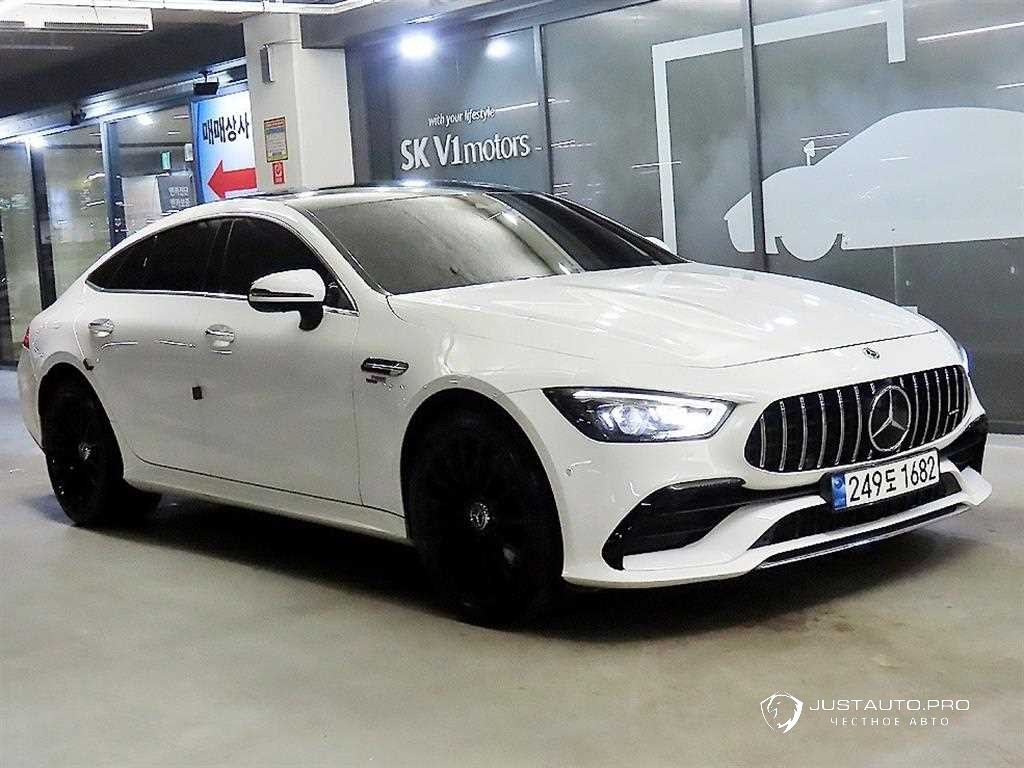 Автомобиль Mercedes-Benz AMG GT