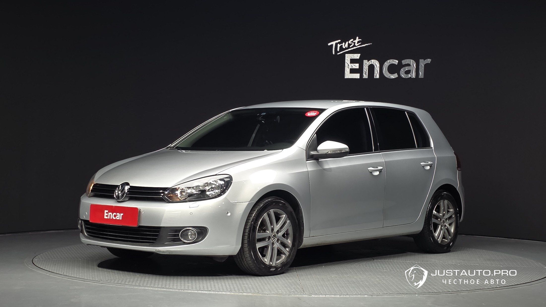 Автомобиль Volkswagen Golf