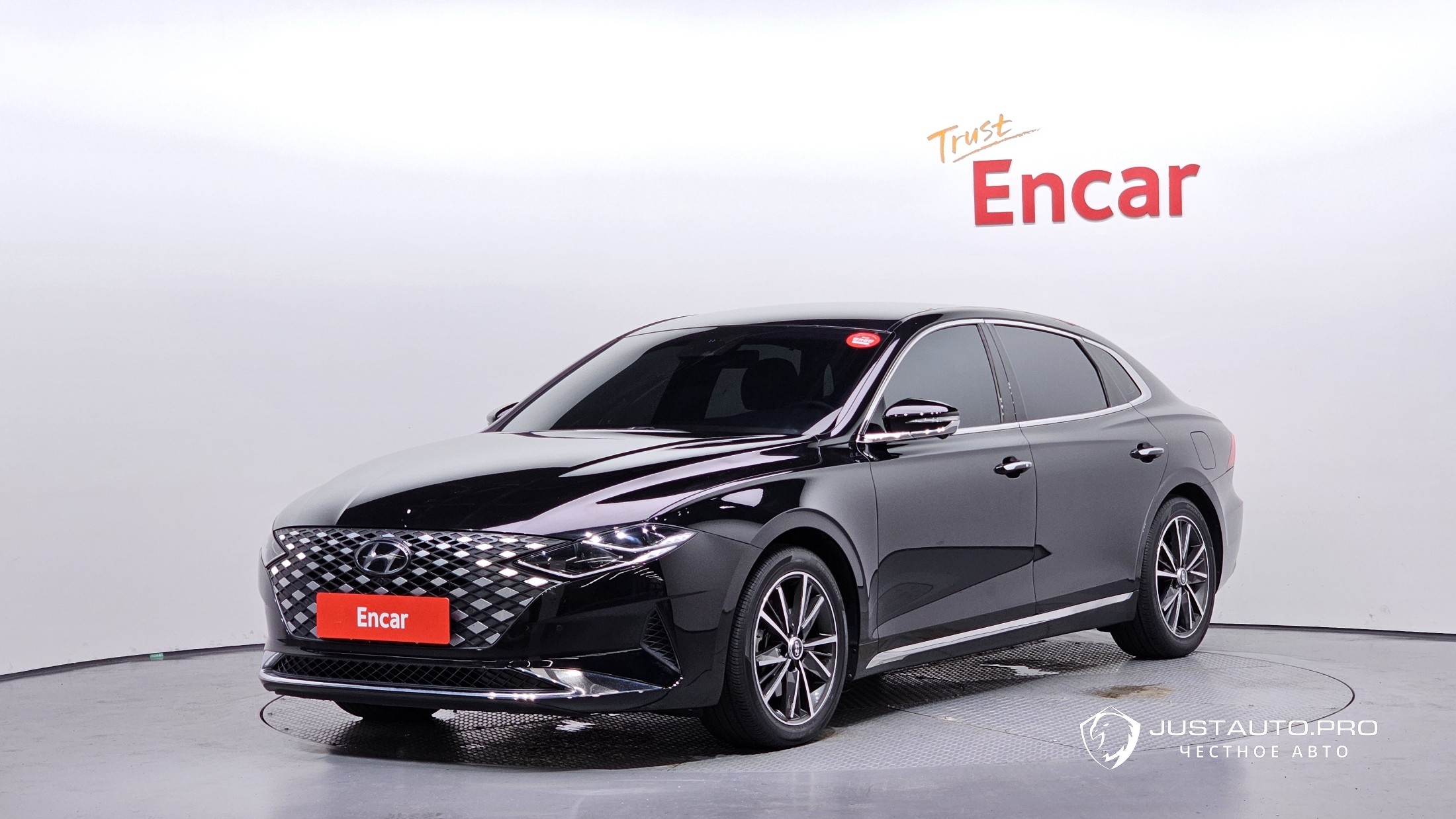 Автомобиль Hyundai Grandeur