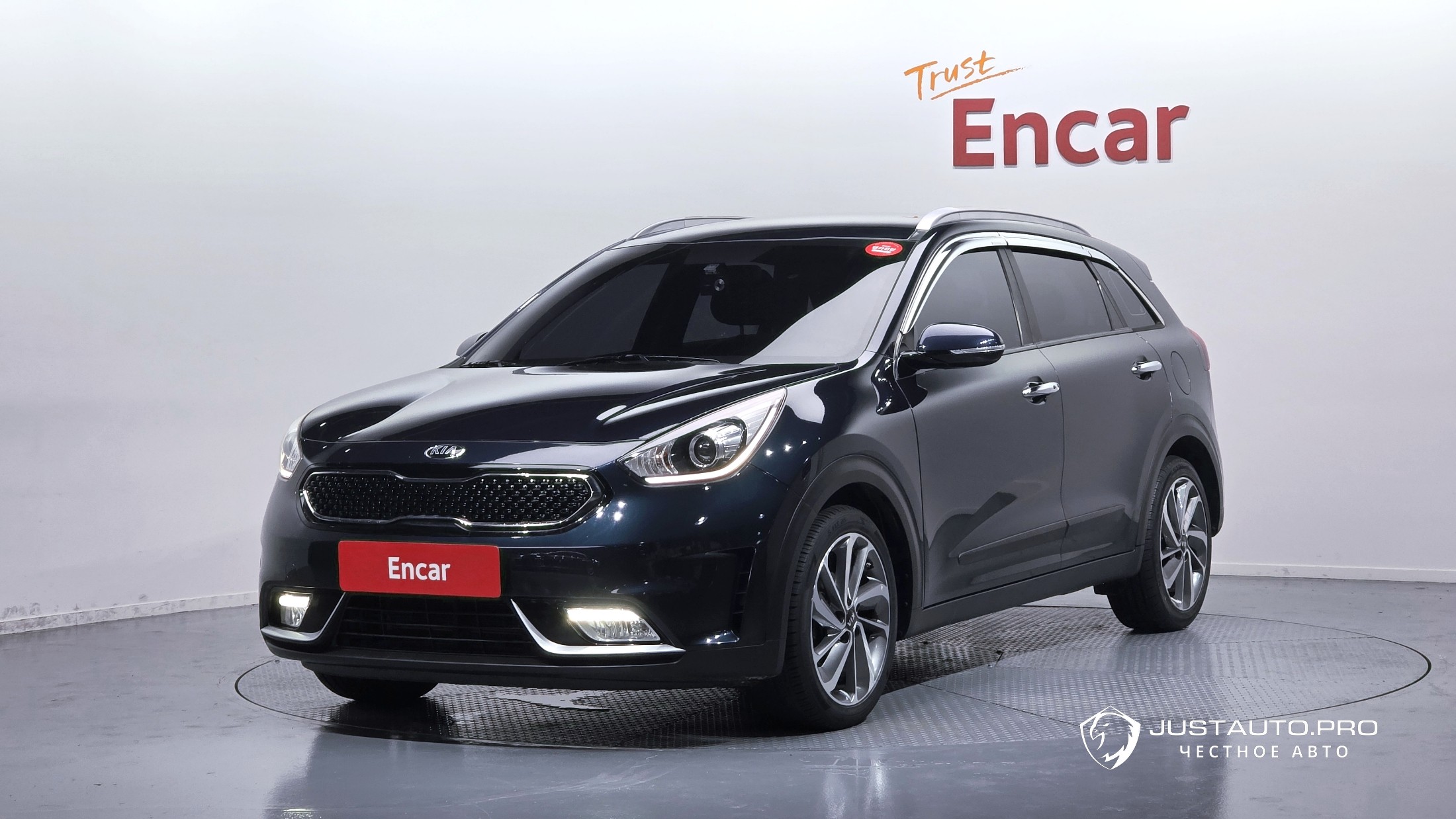Автомобиль Kia Niro