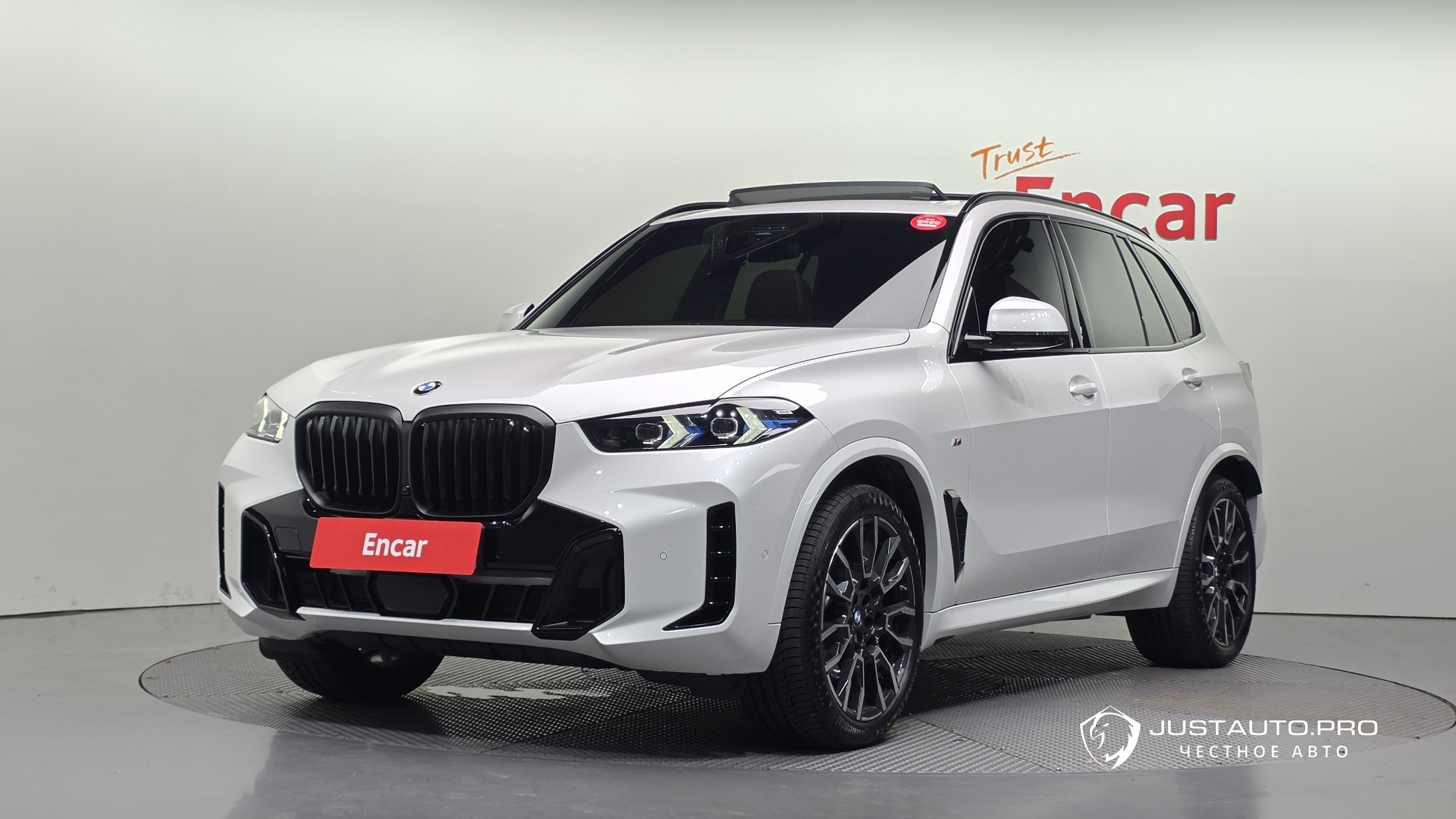 Автомобиль BMW X5