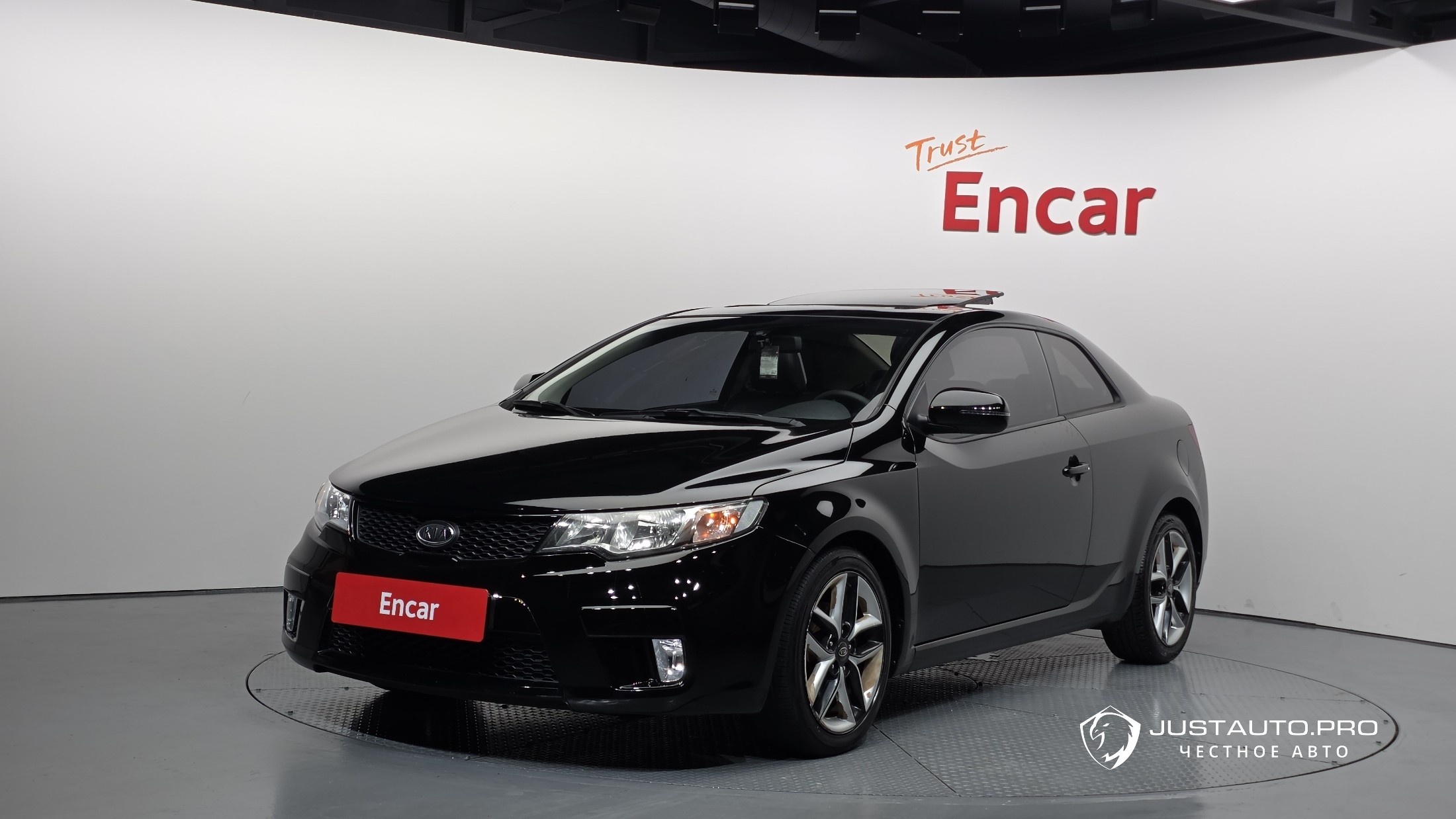 Автомобиль Kia Porte
