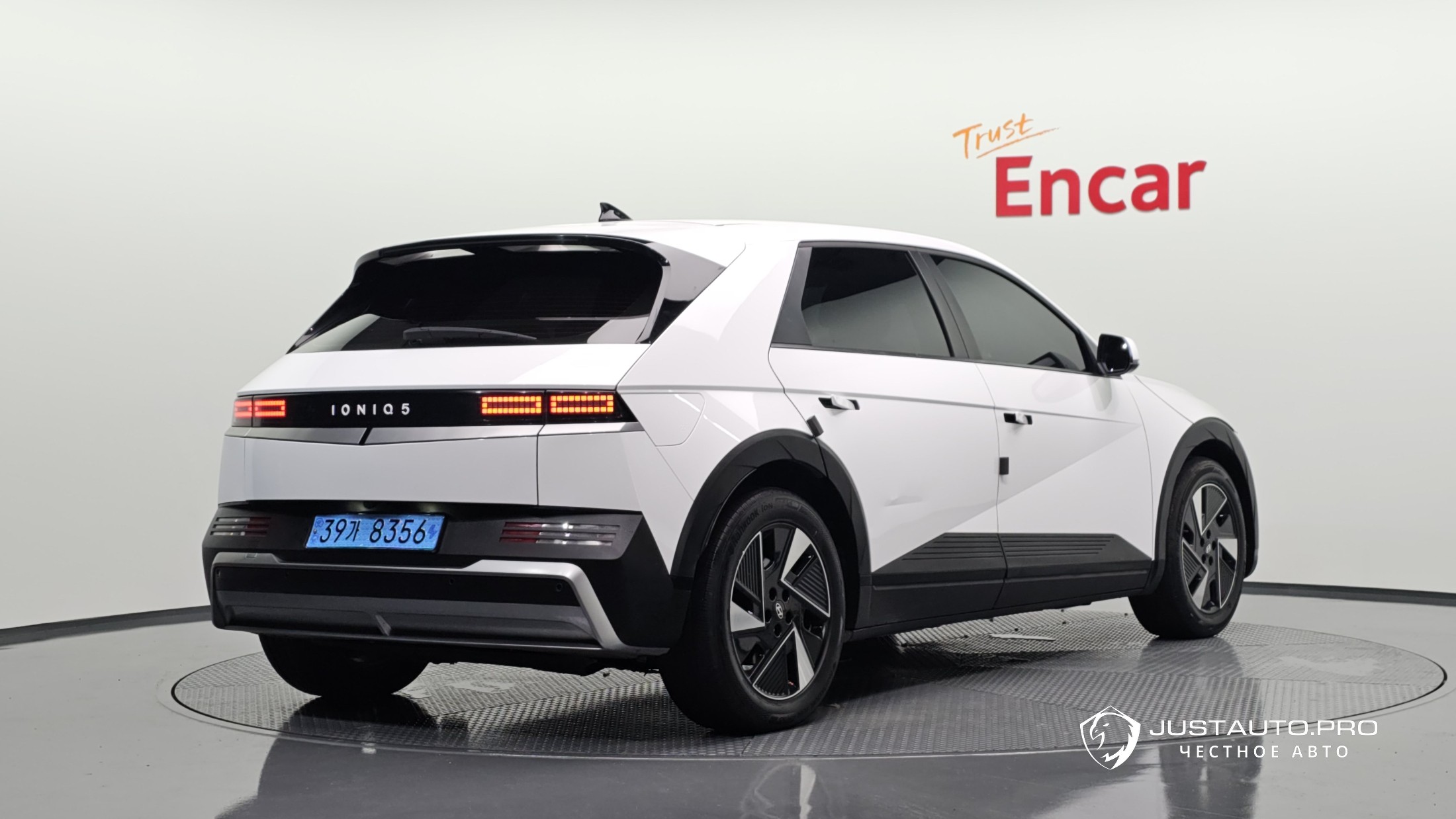 Автомобиль Hyundai Ioniq5
