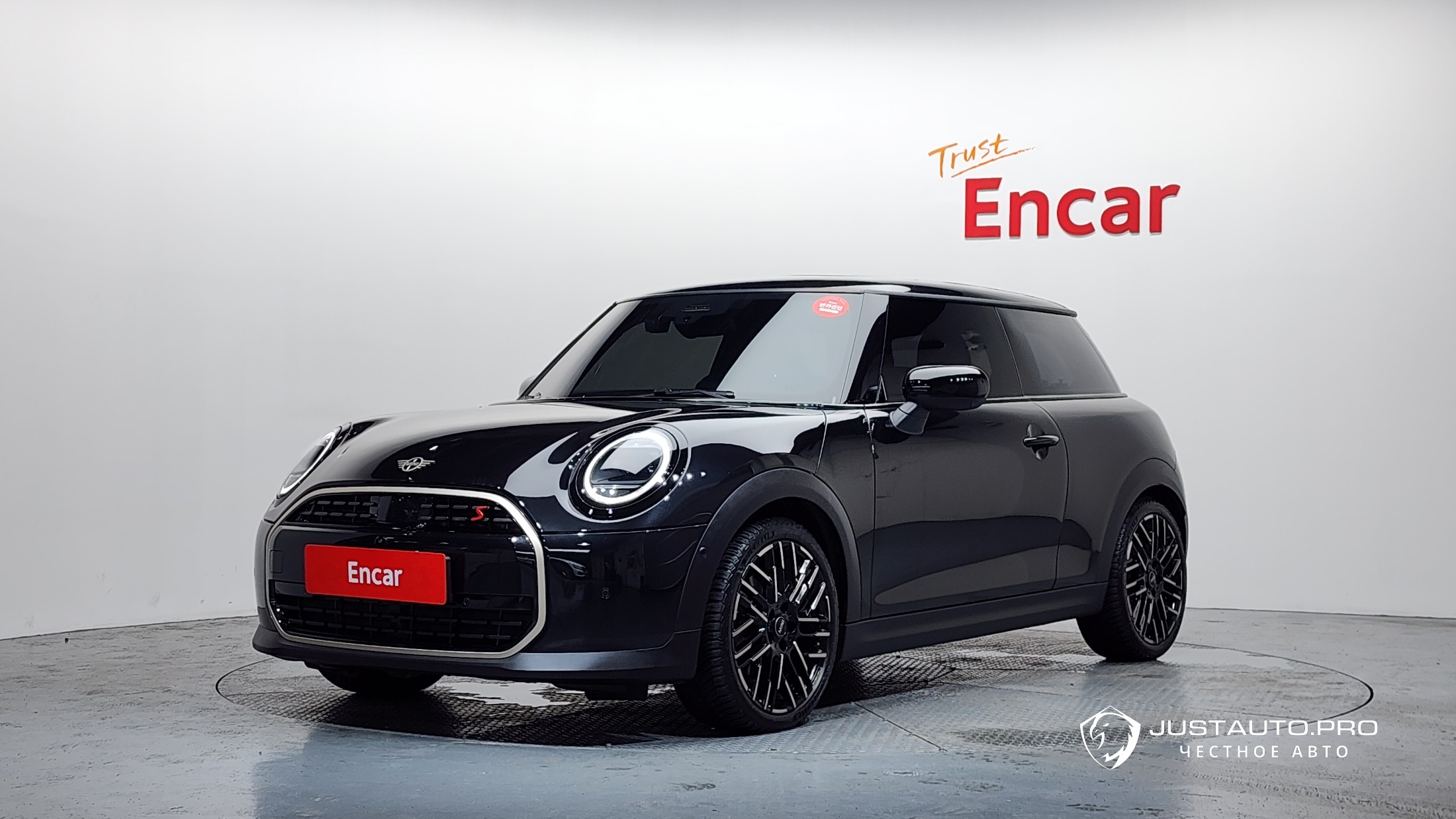 Автомобиль Mini Cooper
