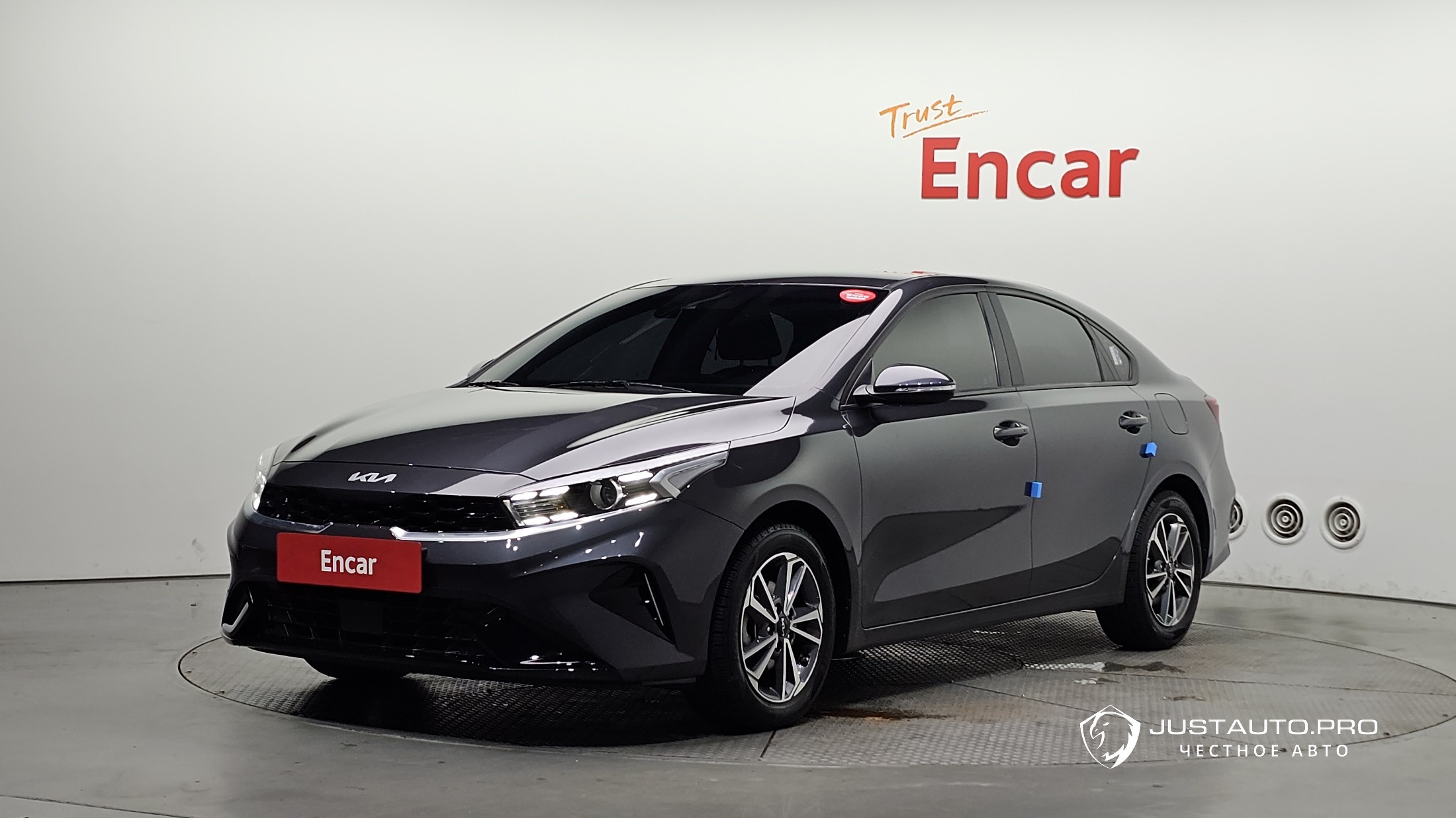 Автомобиль Kia K3