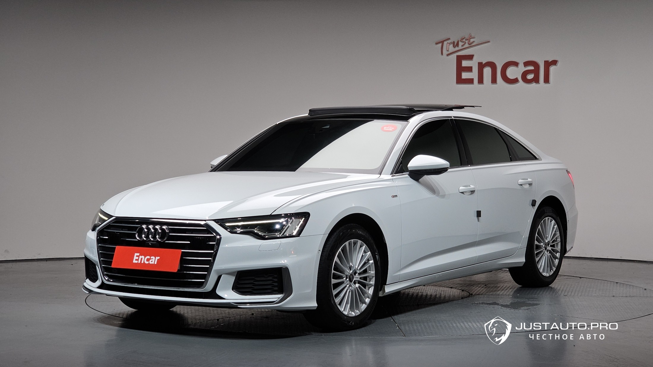 Автомобиль Audi A6