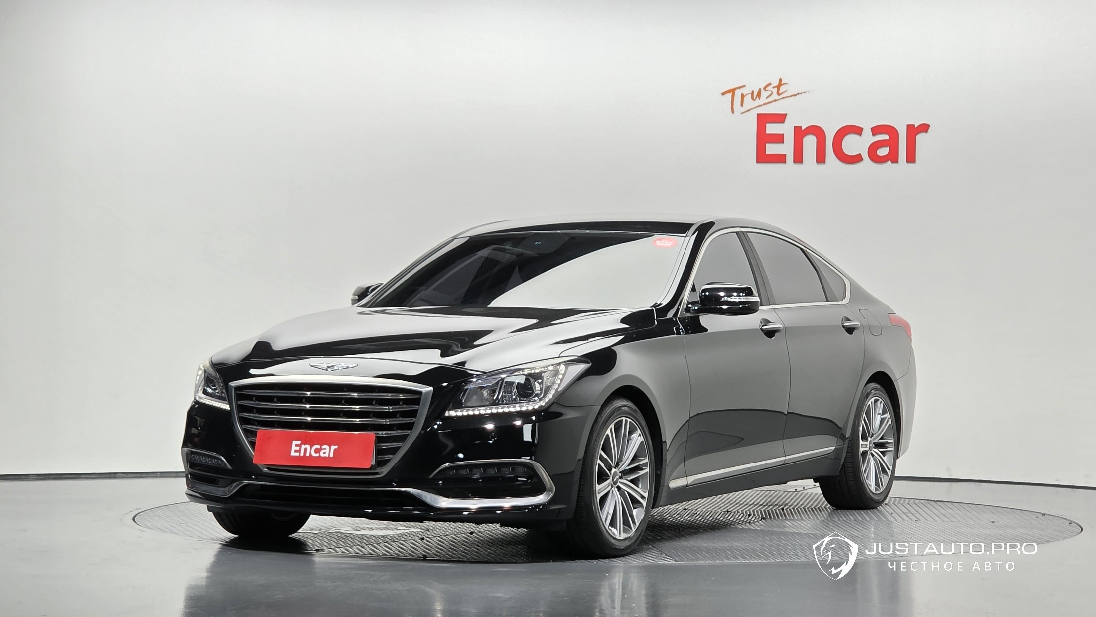 Автомобиль Genesis G80