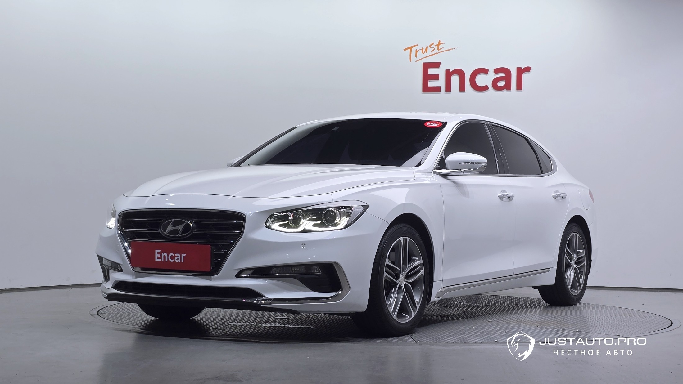 Автомобиль Hyundai Grandeur