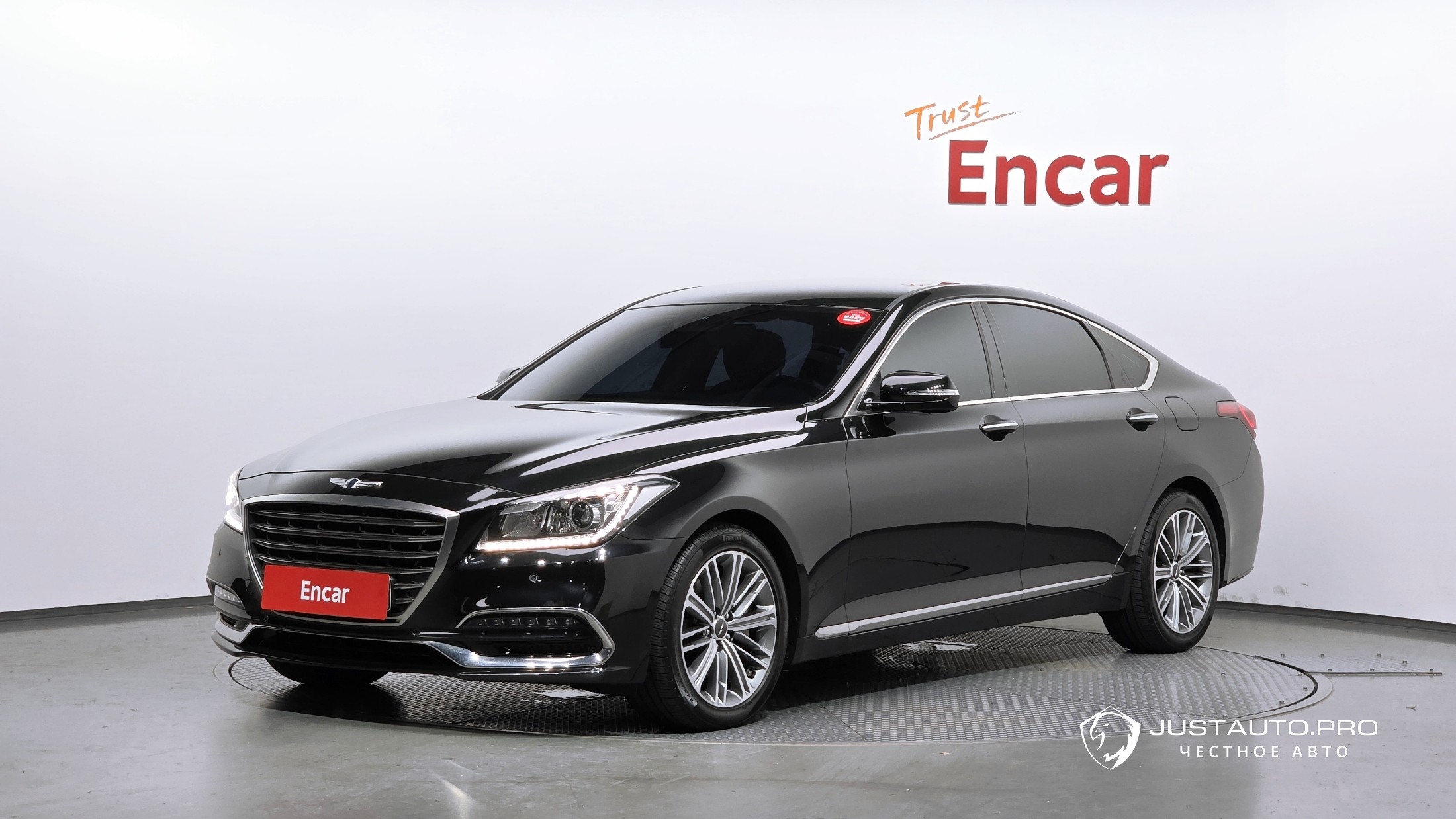 Автомобиль Genesis G80